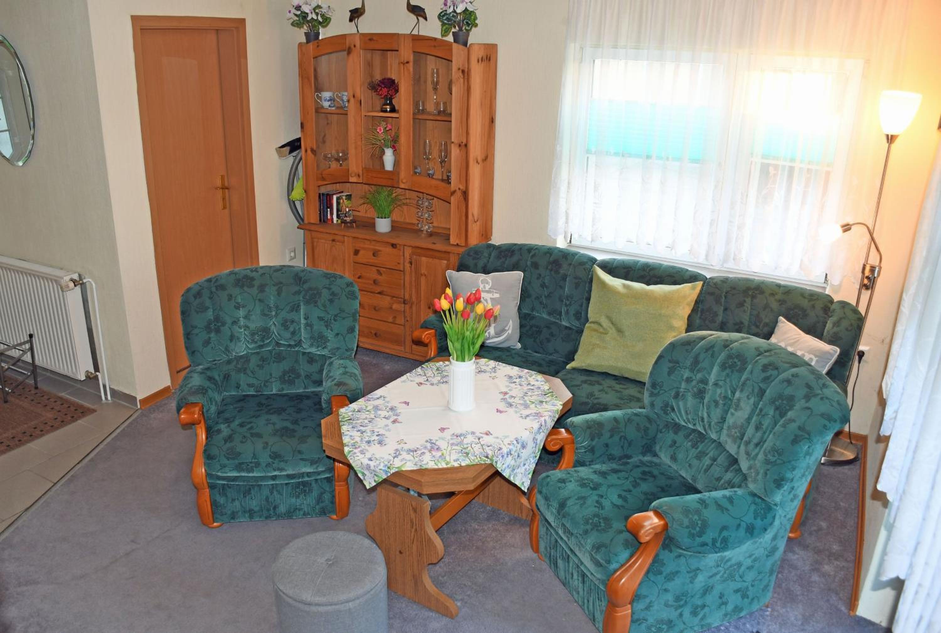 Urlaub unterm Reetdachhaus am Neuensiener See
