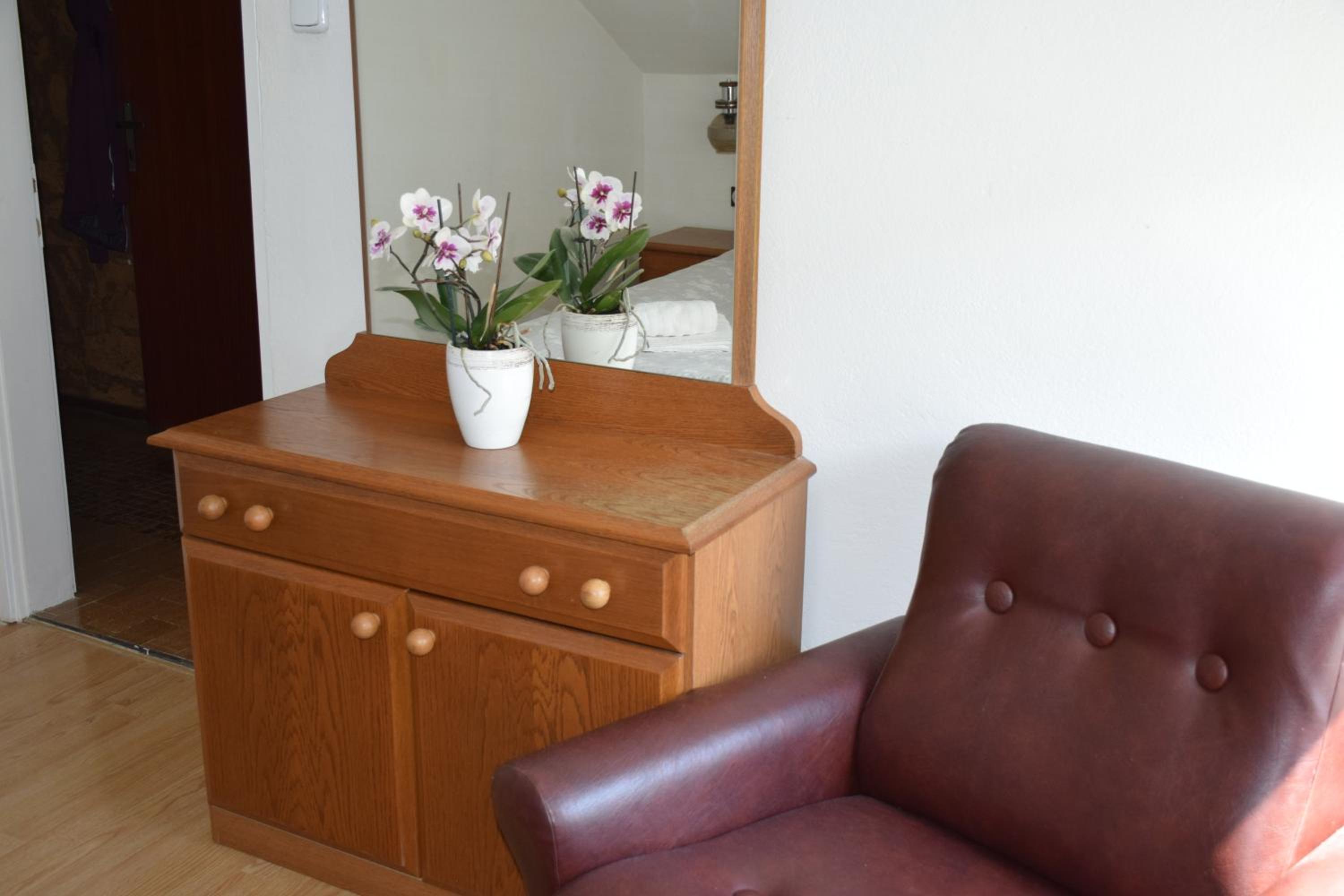 Apartma narava