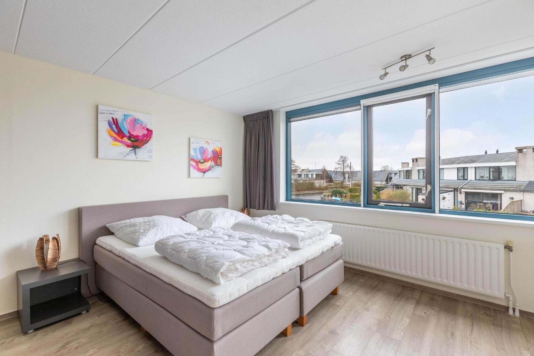 Luxe vakantiehuis aan het water, Lemmer