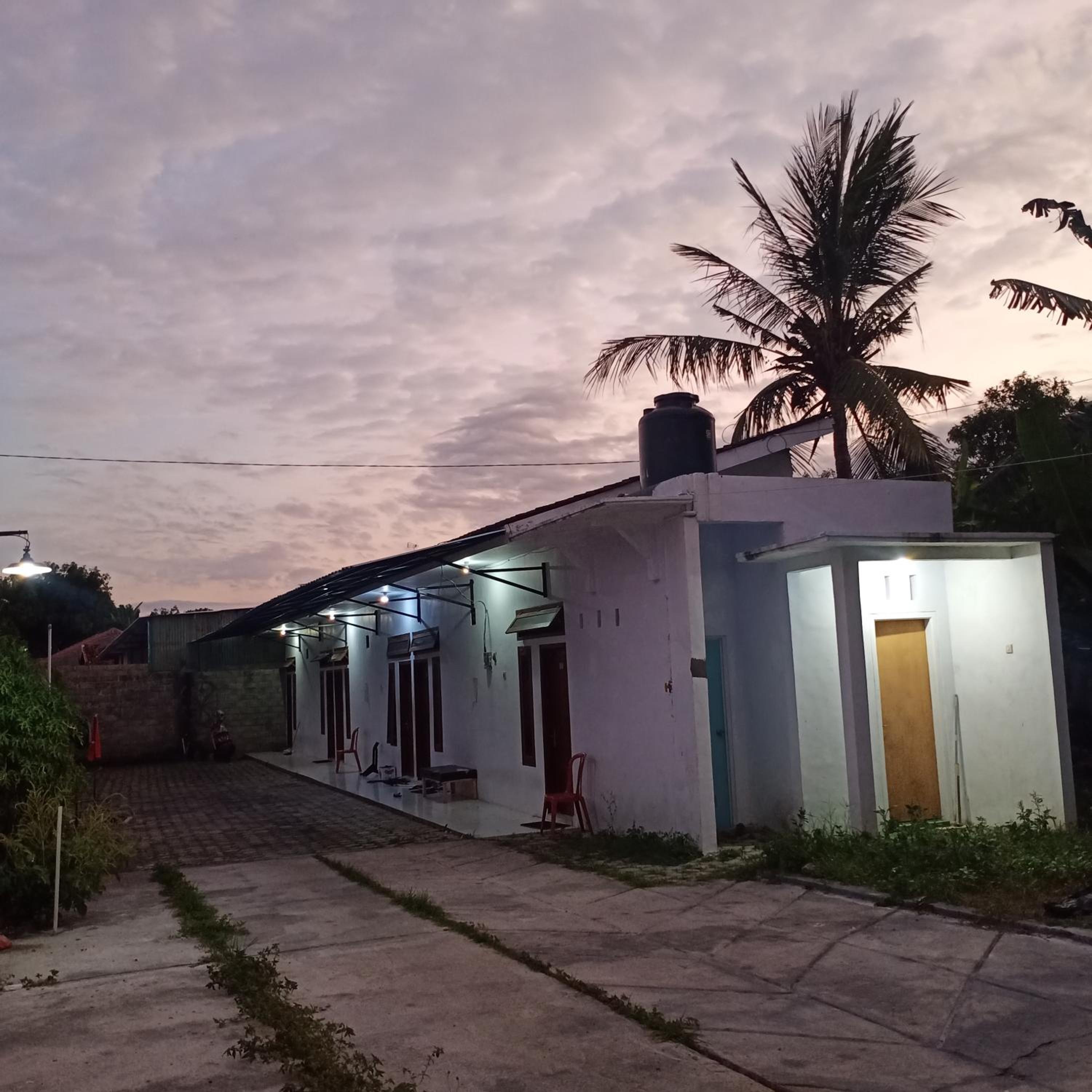 Mentari Kost