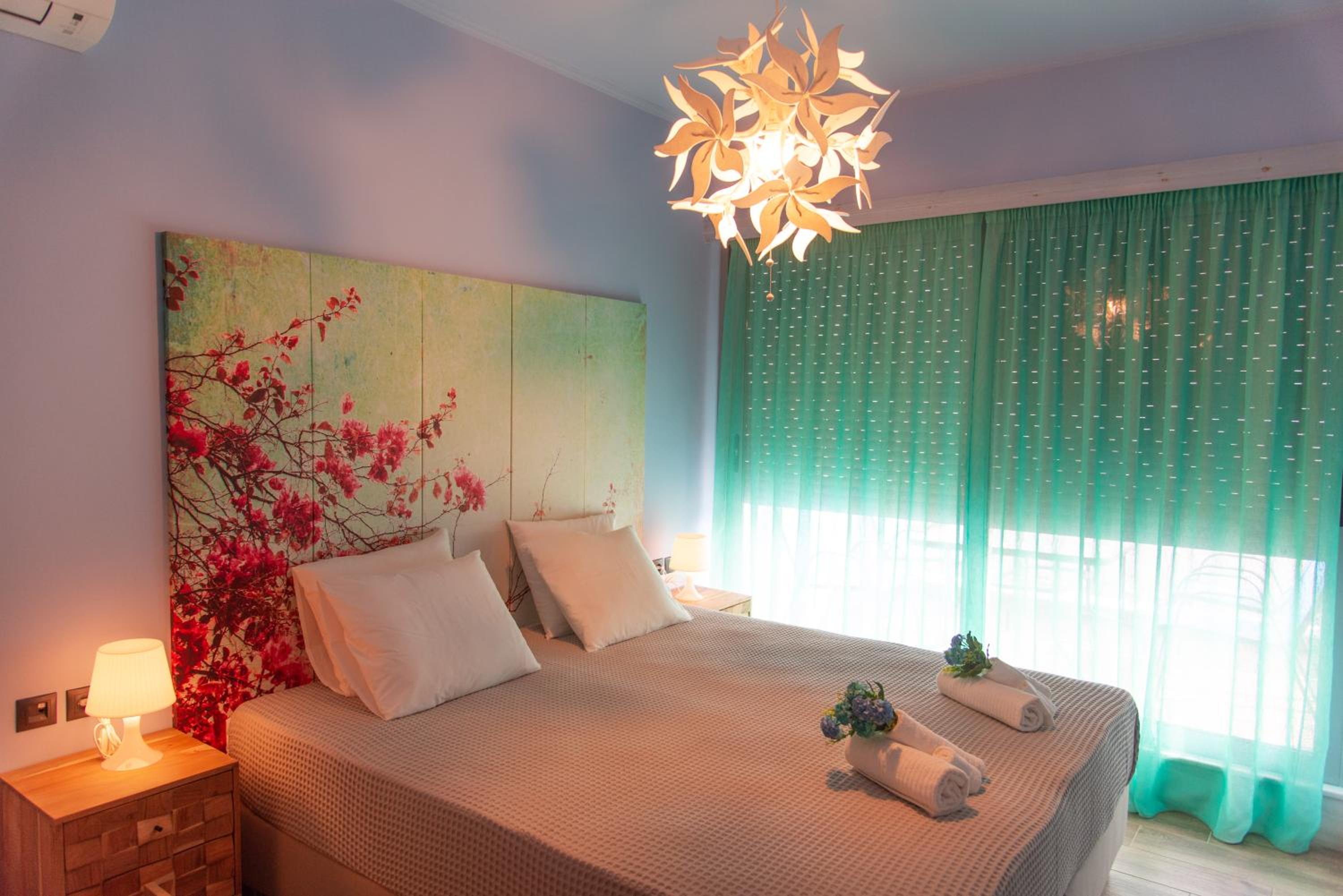 Majestic Acropolis View Elegant 2-Bedroom Penthouse in the Heart of Athens