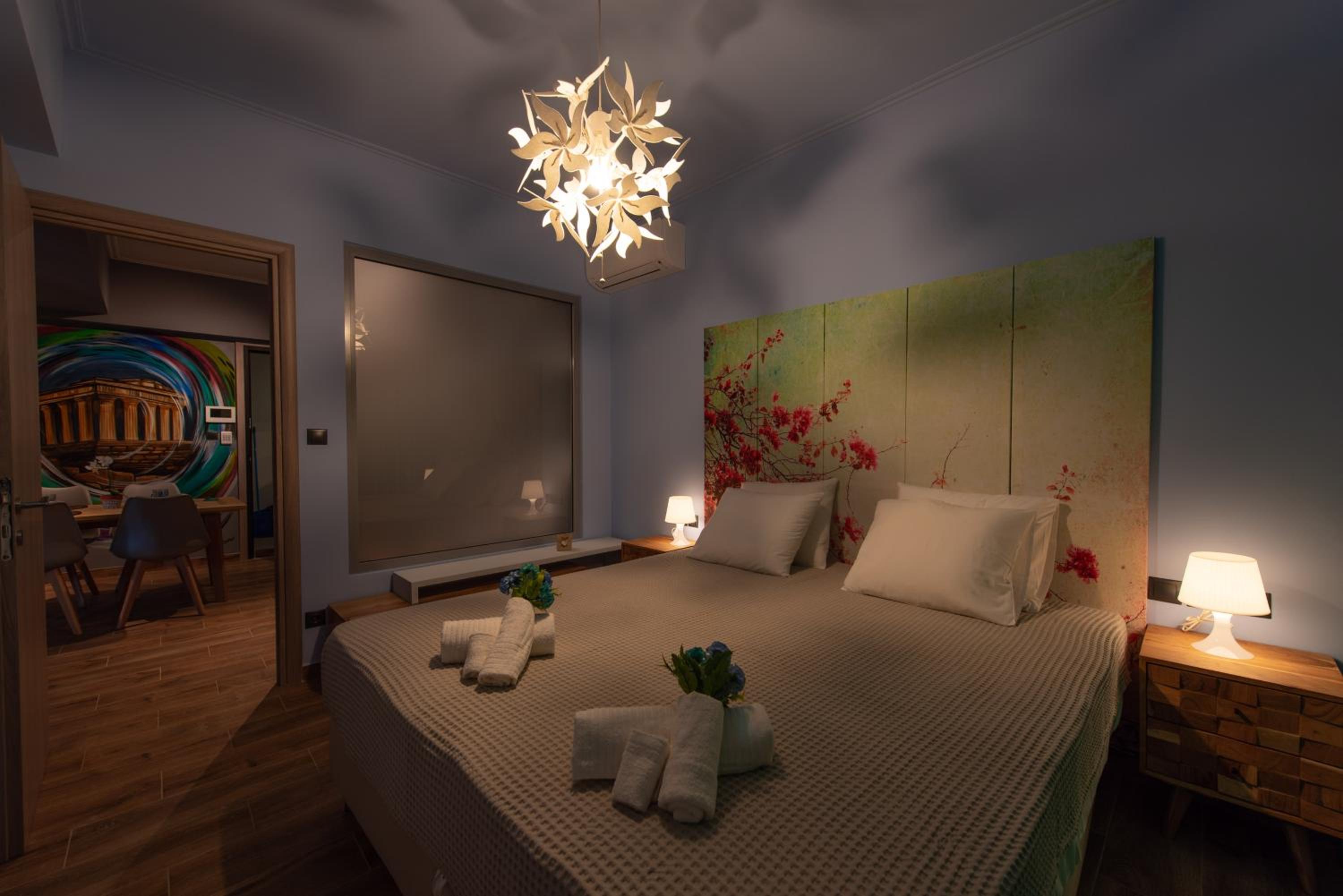 Majestic Acropolis View Elegant 2-Bedroom Penthouse in the Heart of Athens