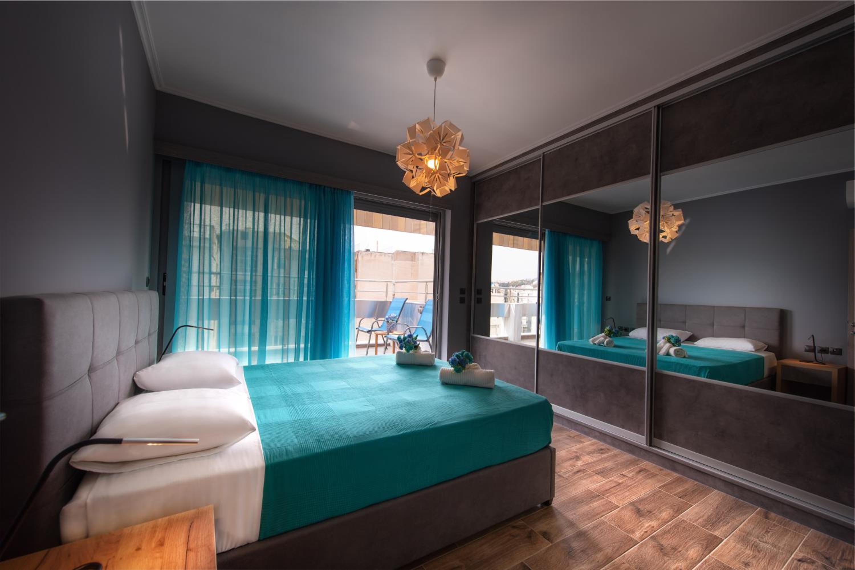 Majestic Acropolis View Elegant 2-Bedroom Penthouse in the Heart of Athens