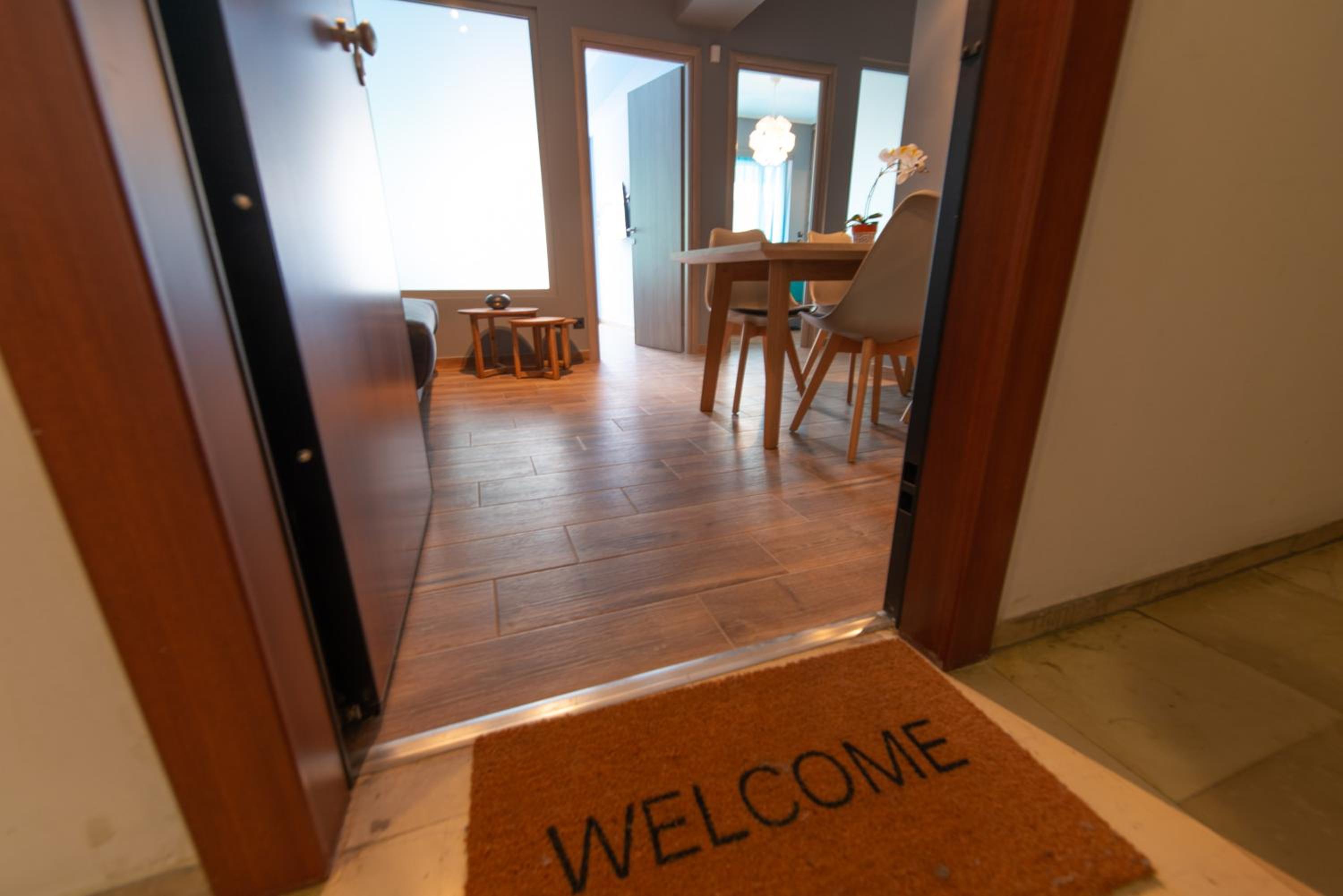 Majestic Acropolis View Elegant 2-Bedroom Penthouse in the Heart of Athens