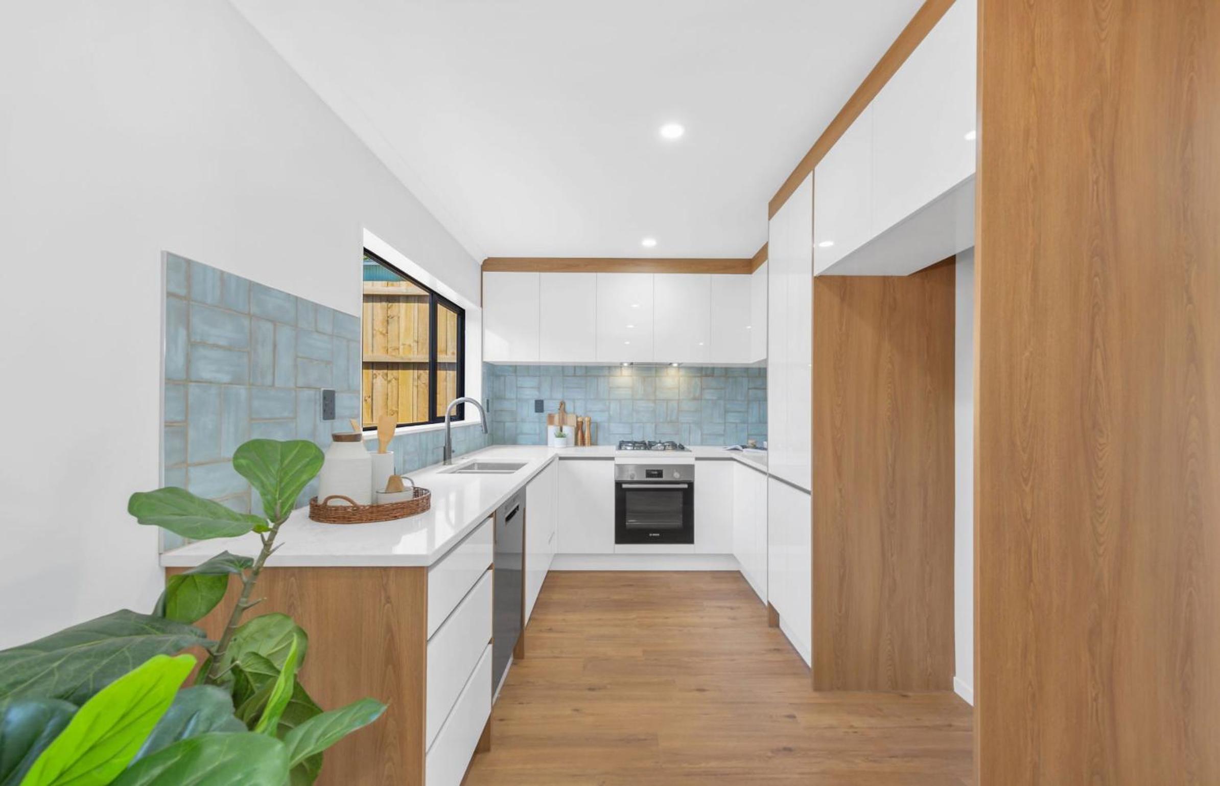 Holiday Home East Auckland view 4