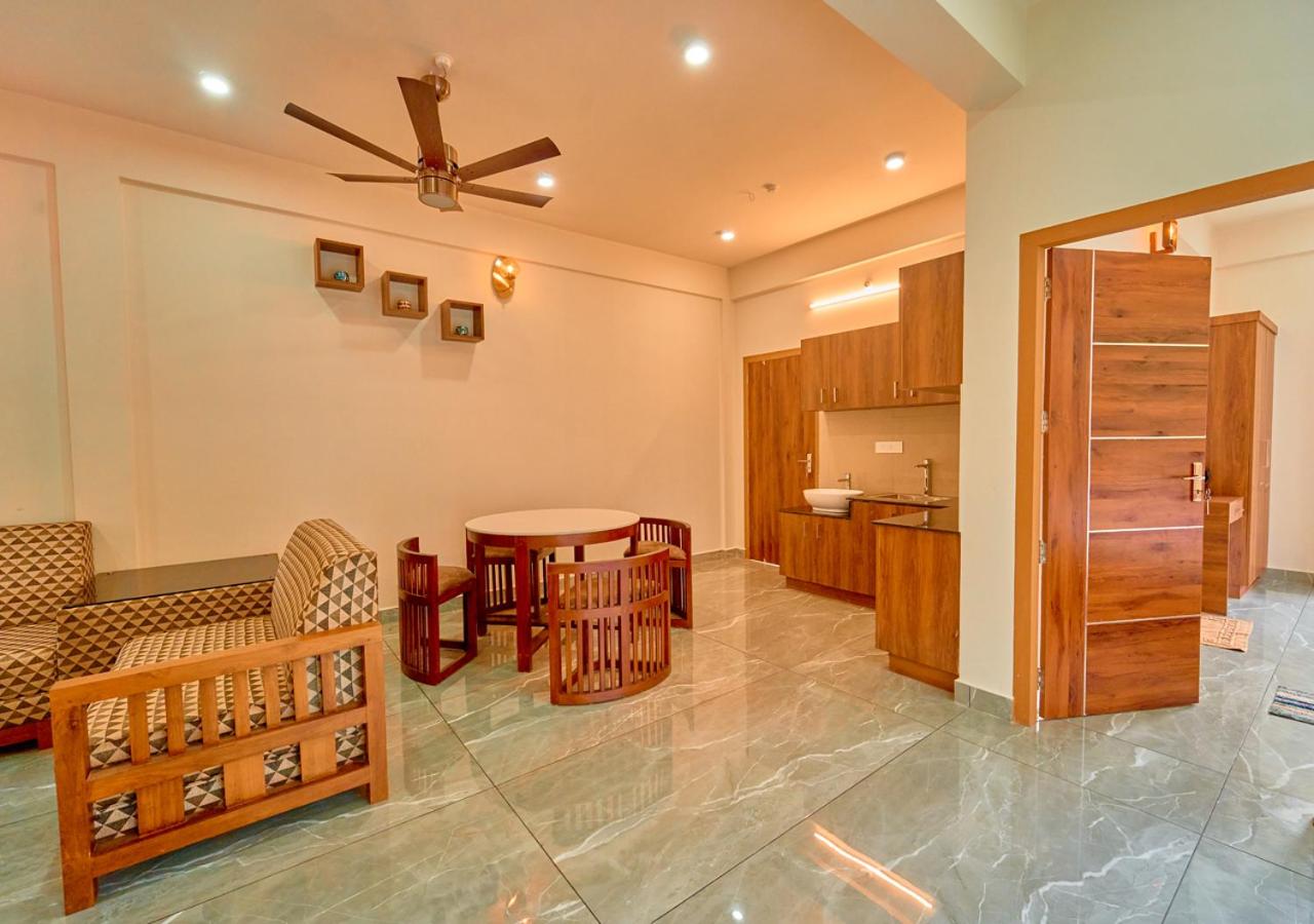 Glen Castle Vagamon Pool Resort by VOYE HOMES
