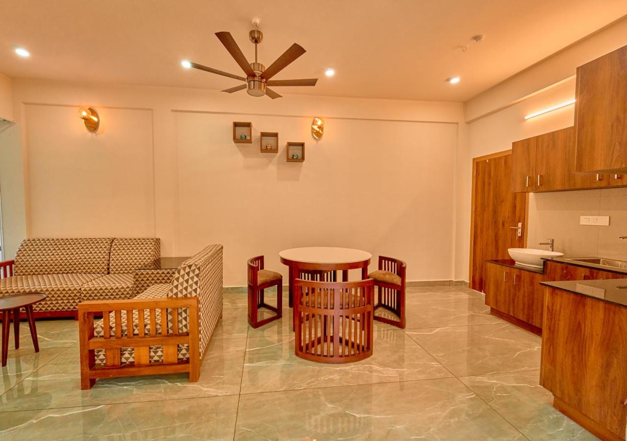 Glen Castle Vagamon Pool Resort by VOYE HOMES