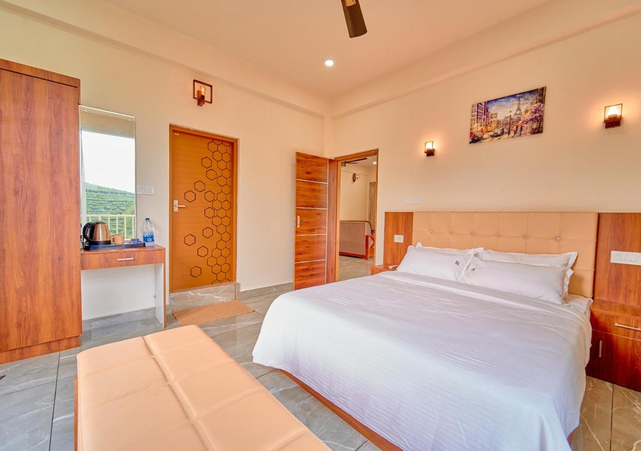 Glen Castle Vagamon Pool Resort by VOYE HOMES