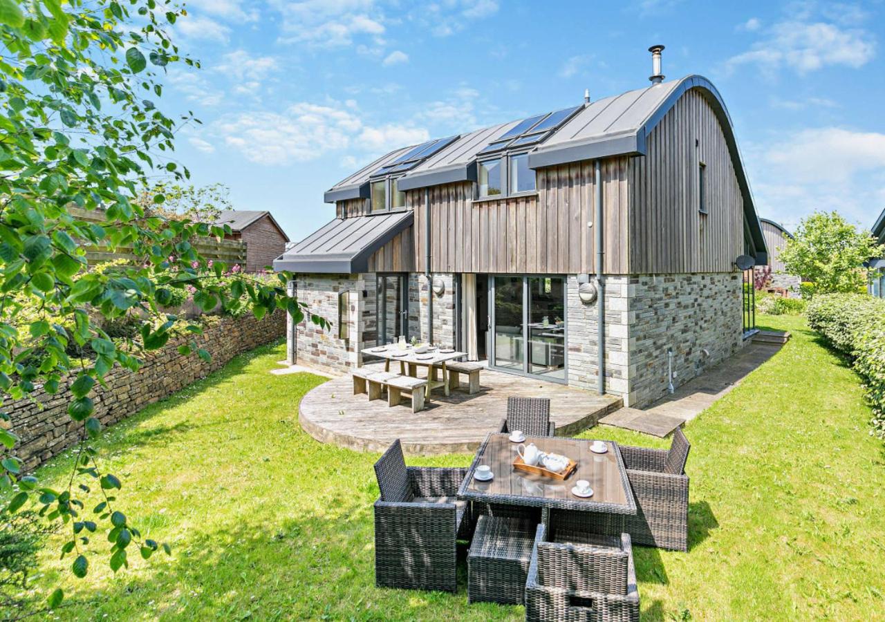 3 Bed in Trevone oc-c29020
