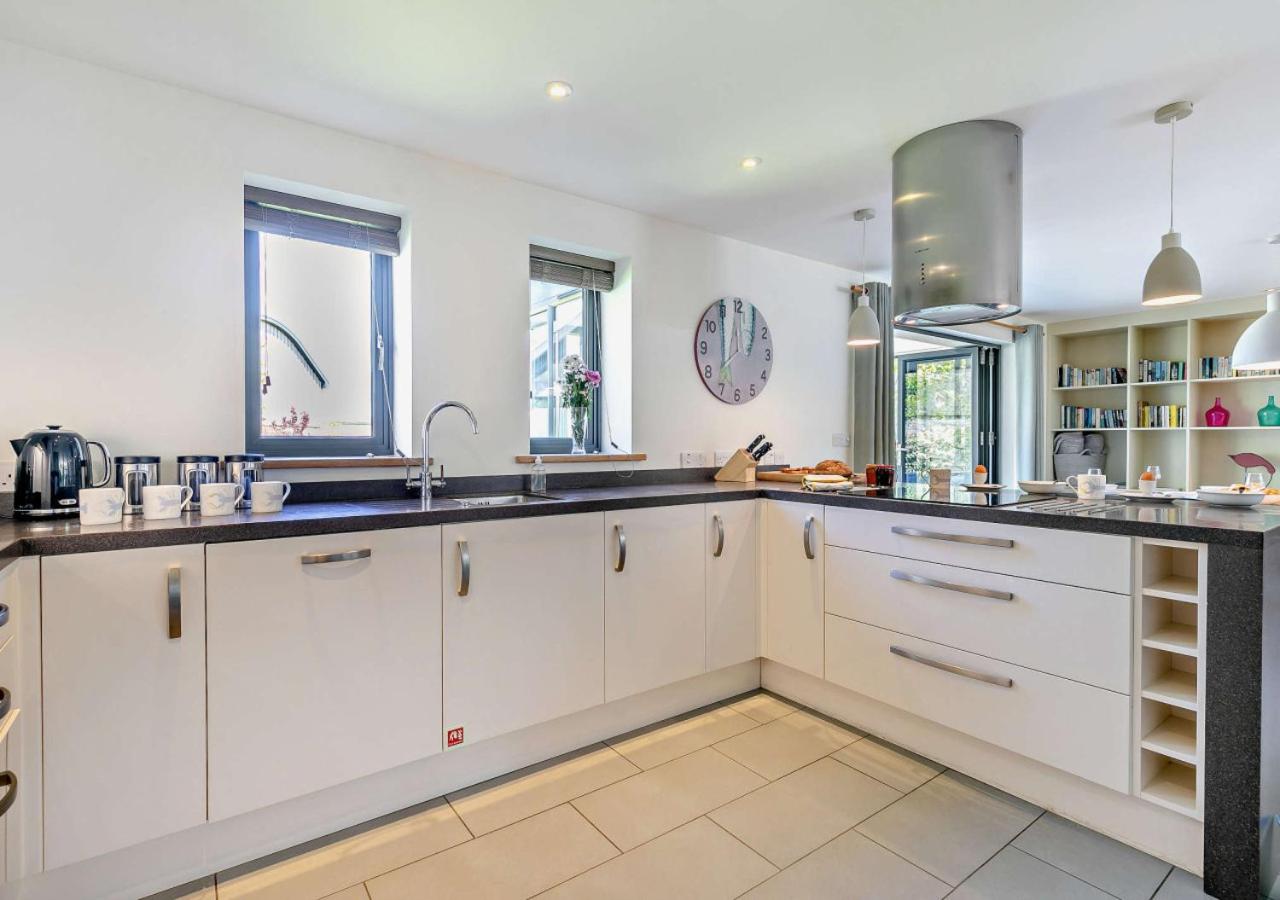 3 Bed in Trevone oc-c29020