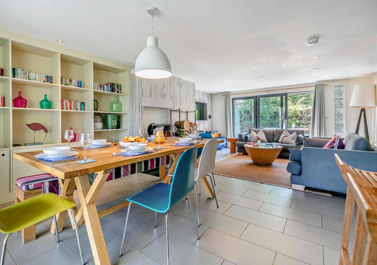 3 Bed in Trevone oc-c29020