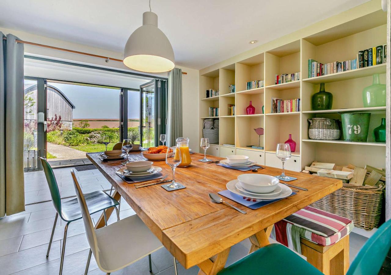 3 Bed in Trevone oc-c29020