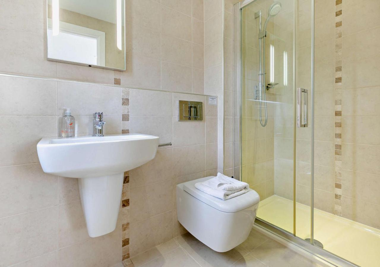 3 Bed in Trevone oc-c29020
