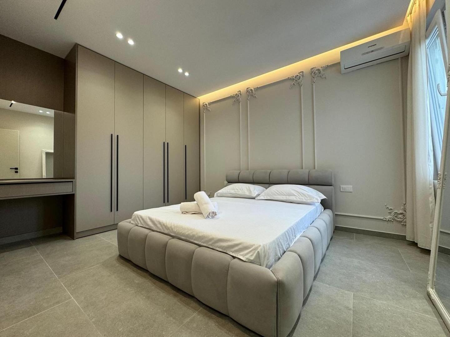 New Bazaar Apartments