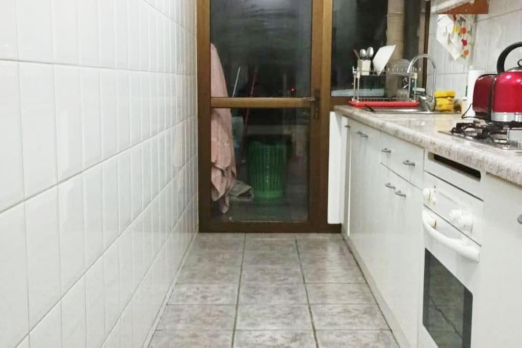 Maravillosas Habitaciones Boutique, Las Condes, Subway Manquehue, Full TV WI-FI 800