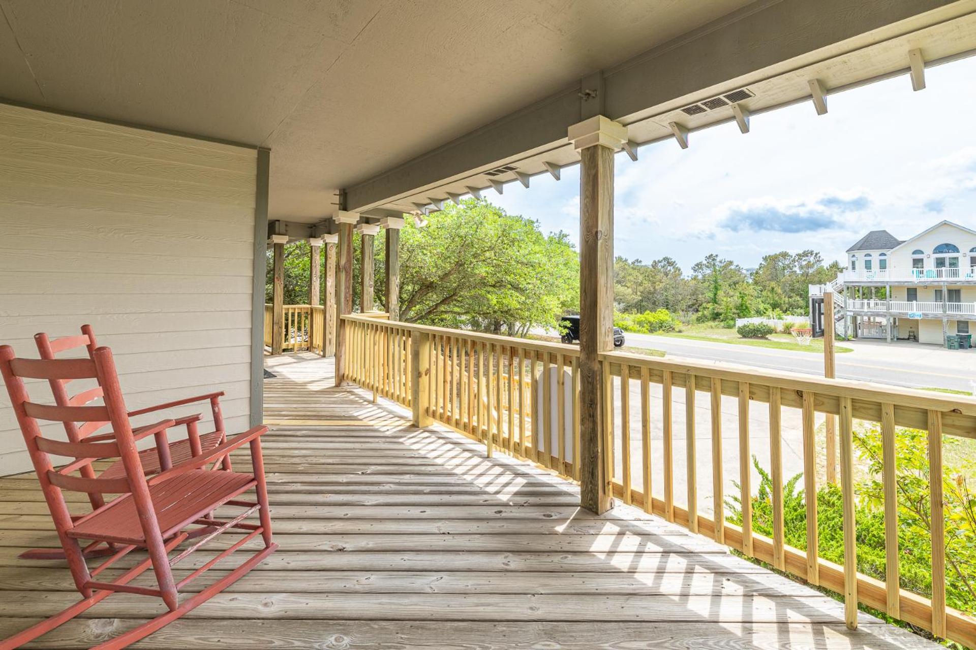 Rookery - Corolla, Whalehead, 395 Yds to Beach, Ocean View, Pool, Hot Tub, Pets OK, Flex Stays