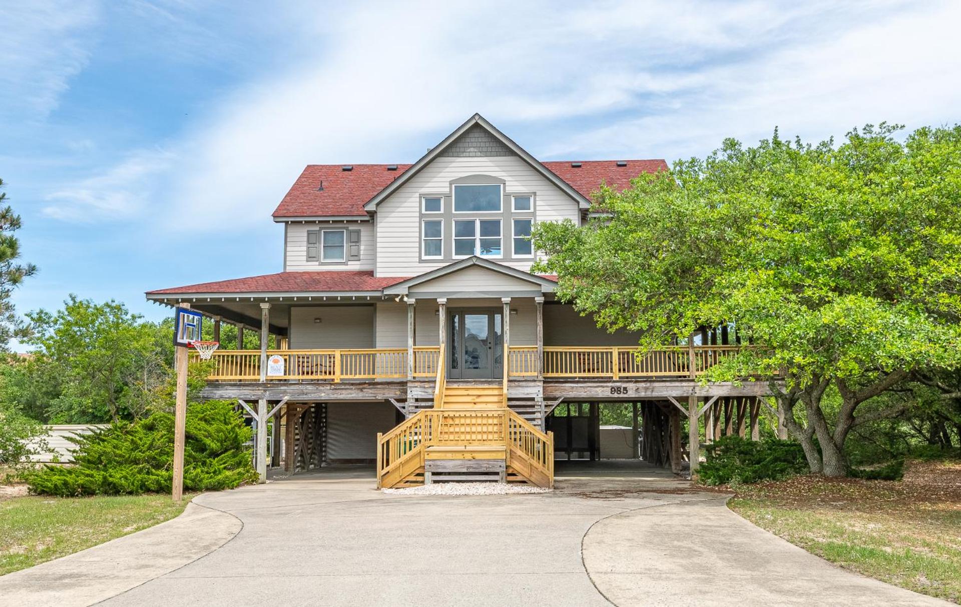 Rookery - Corolla, Whalehead, 395 Yds to Beach, Ocean View, Pool, Hot Tub, Pets OK, Flex Stays
