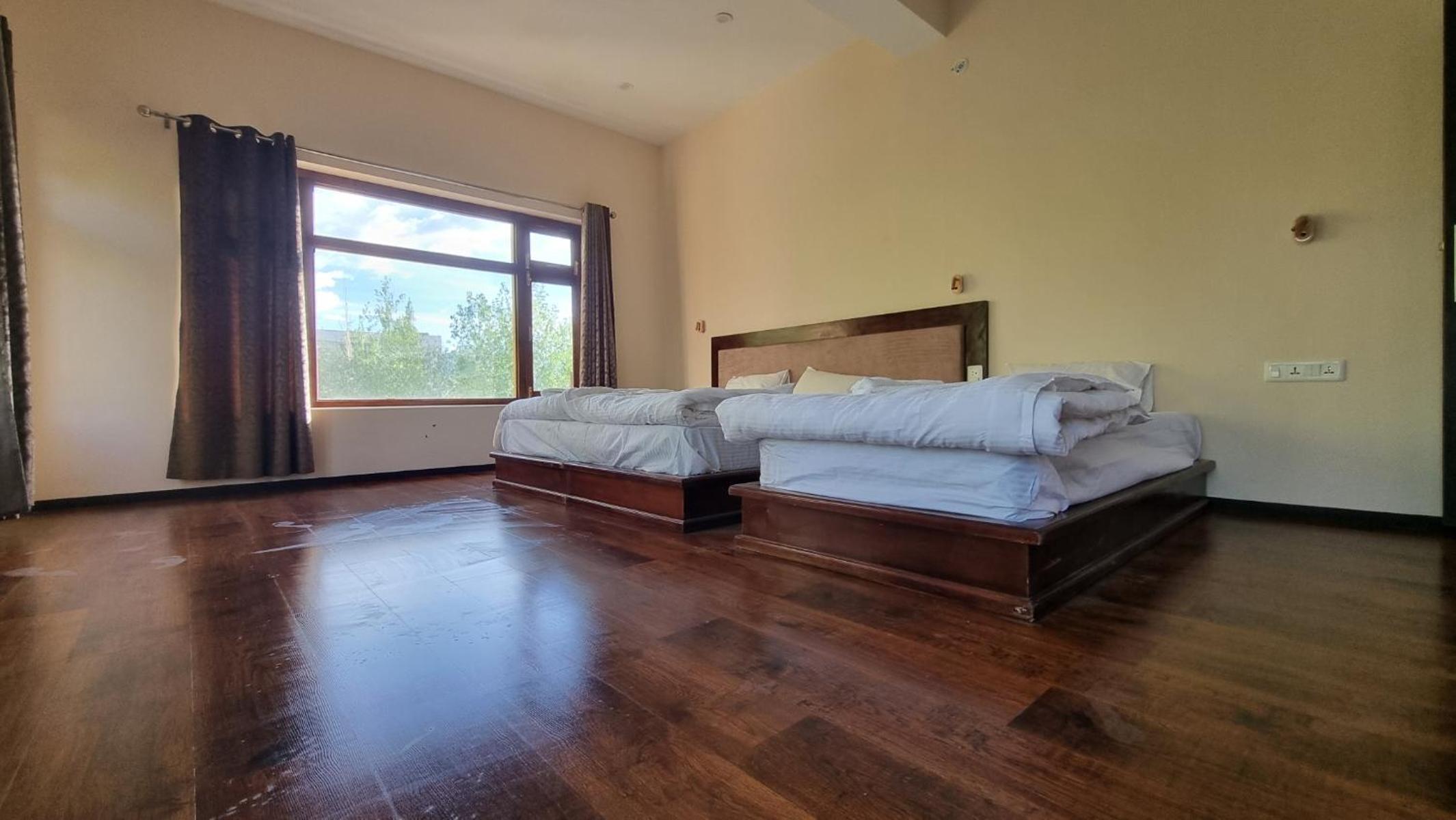 Tsaskan Guest House view 4