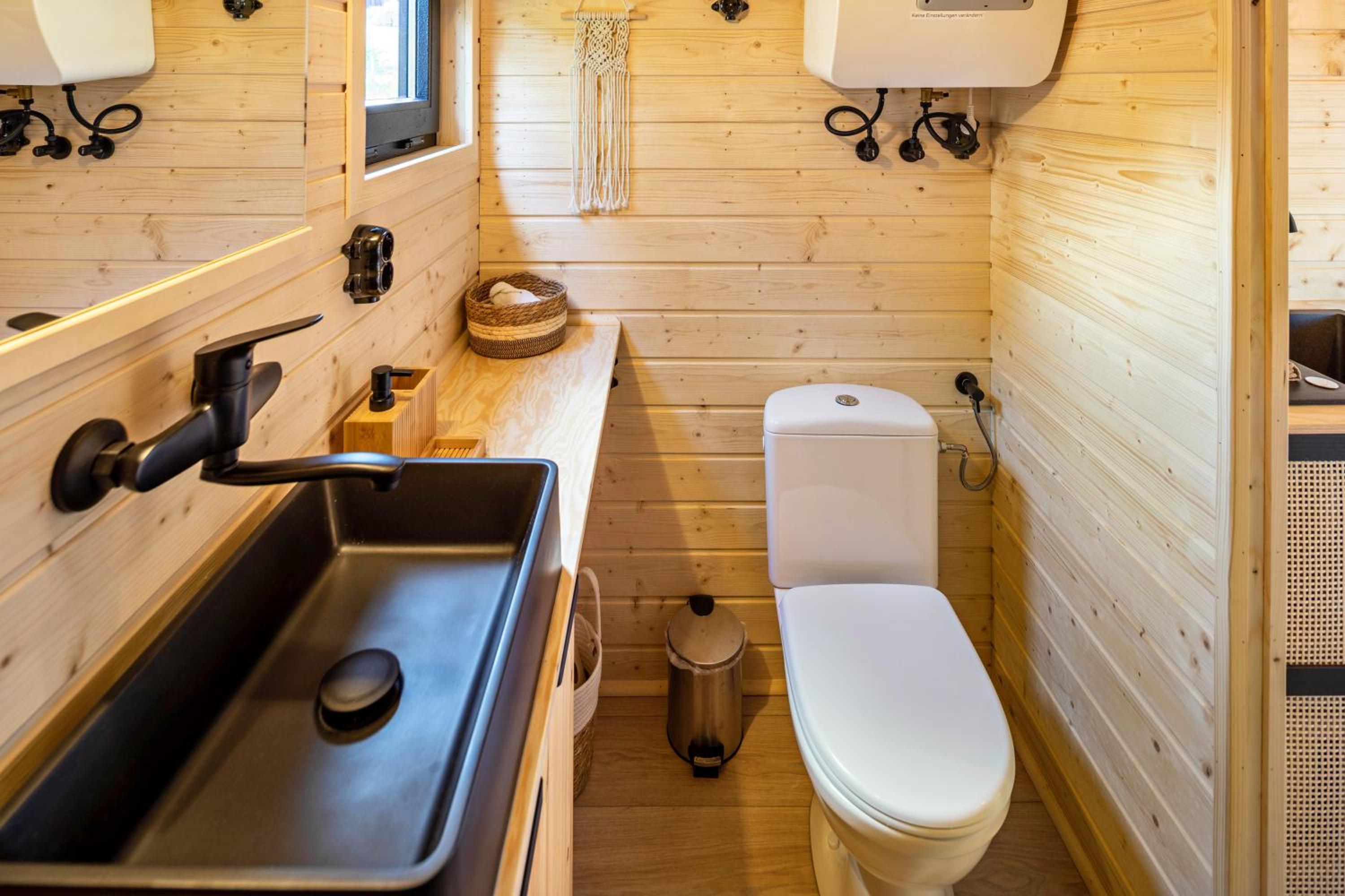 Almhütte mit Tiny House