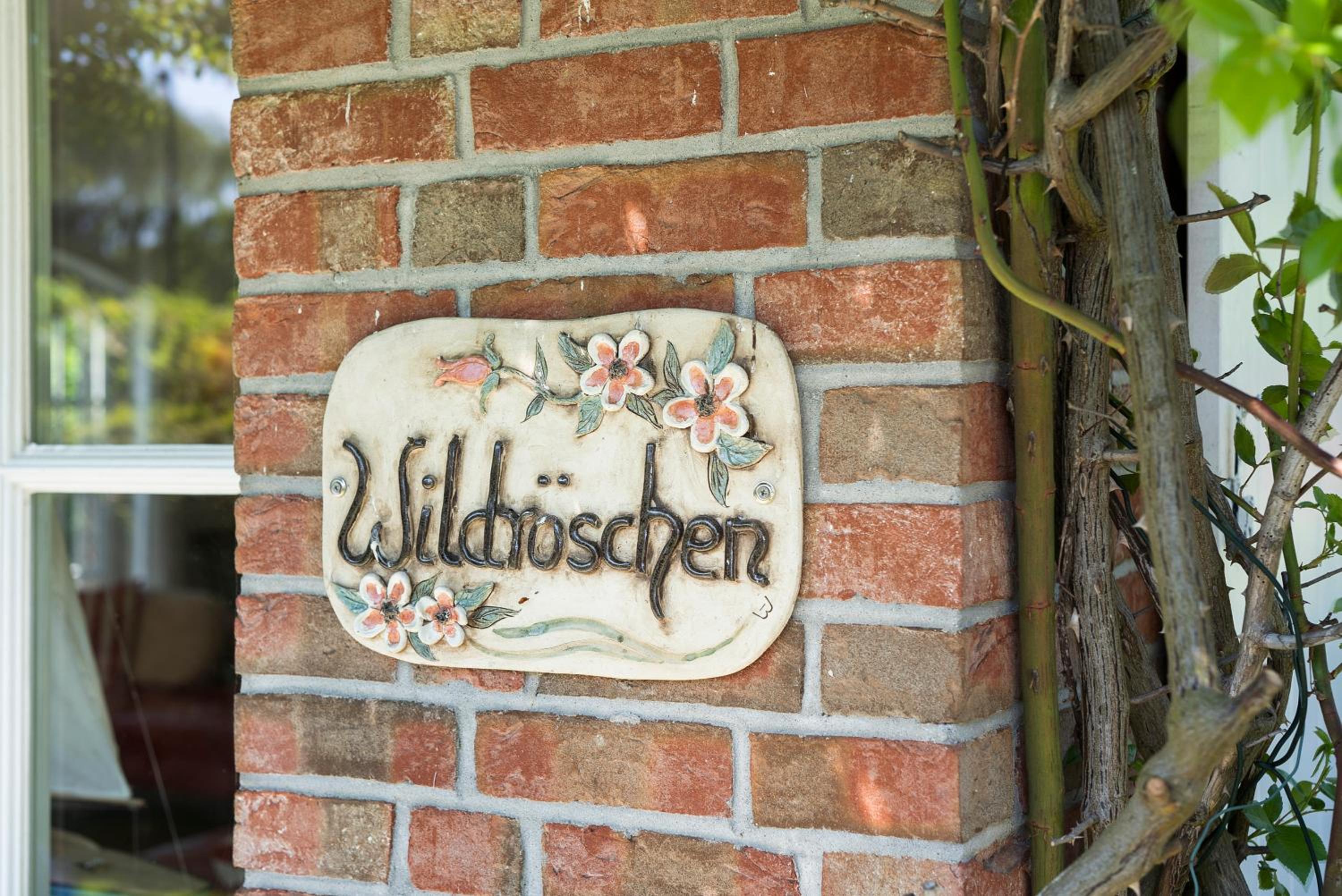 5 Sterne Reetdachhaus Wildröschen