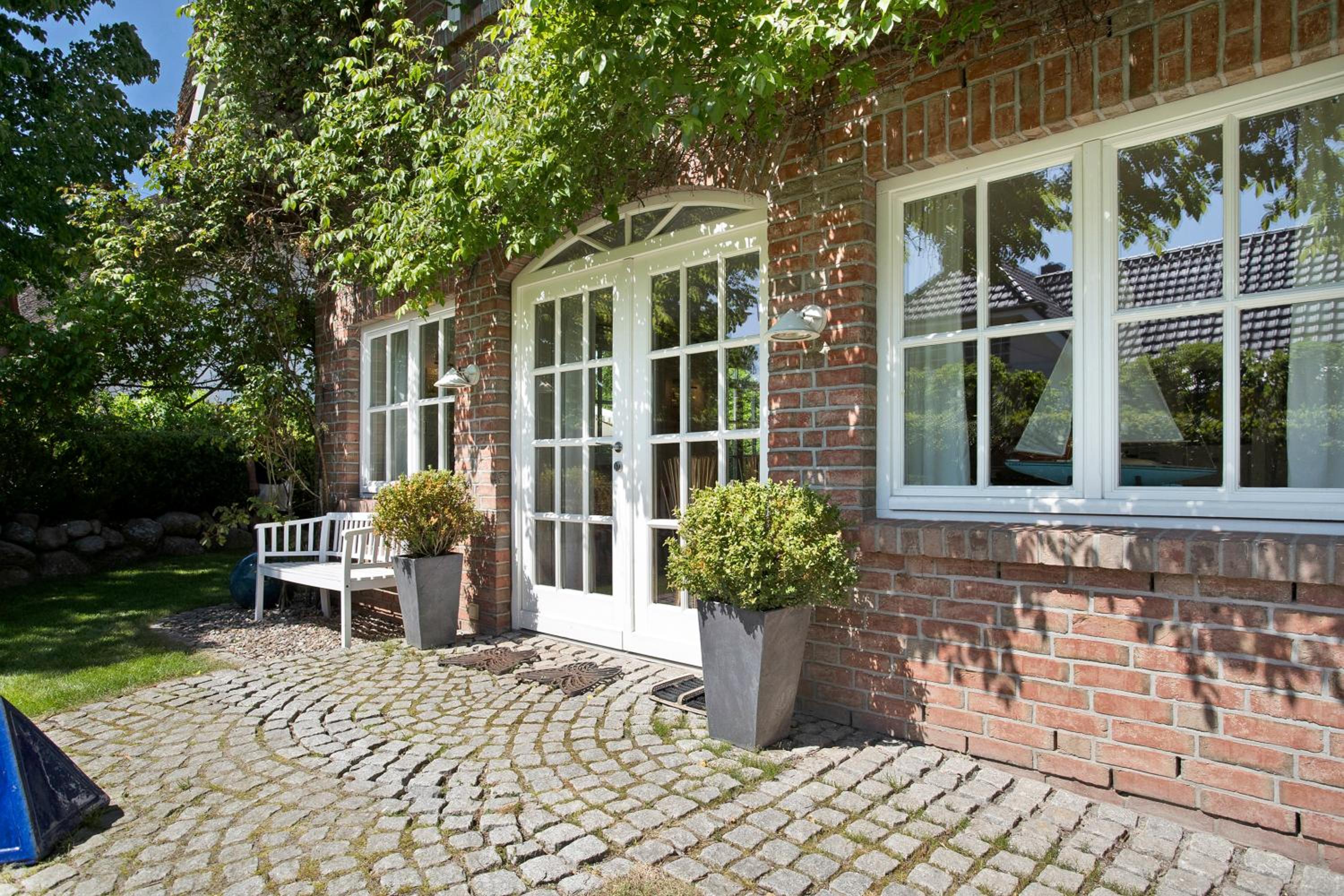 5 Sterne Reetdachhaus Wildröschen