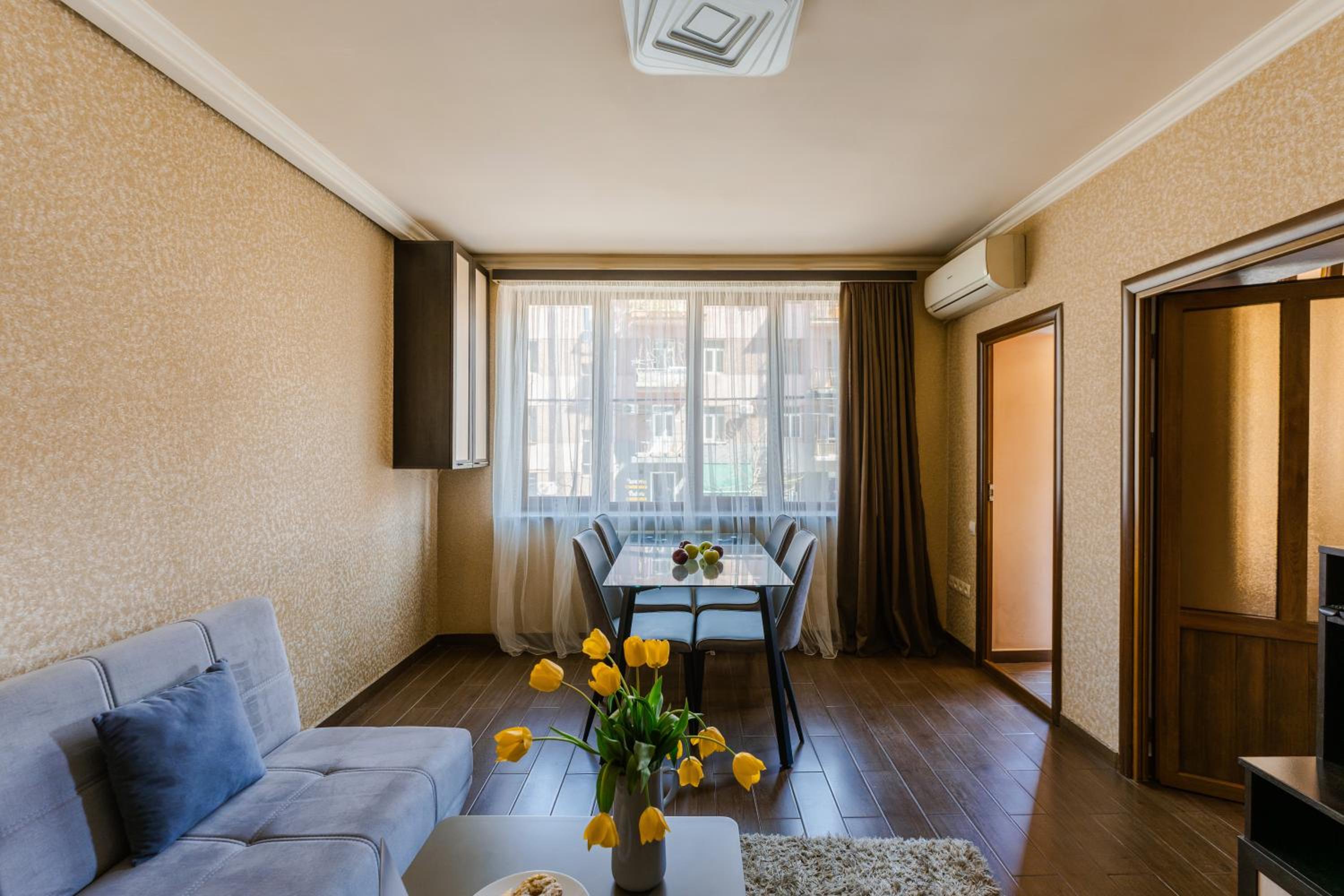Apartments KeyGo #0044 key to the center of Yerevan