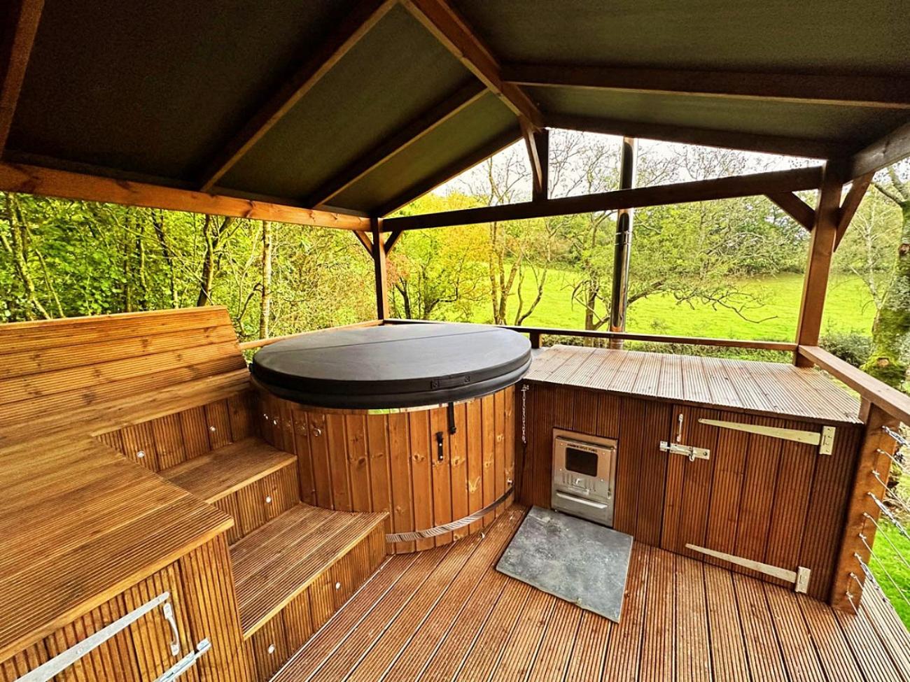 Finest Retreats - Wakehurst Luxury Dome