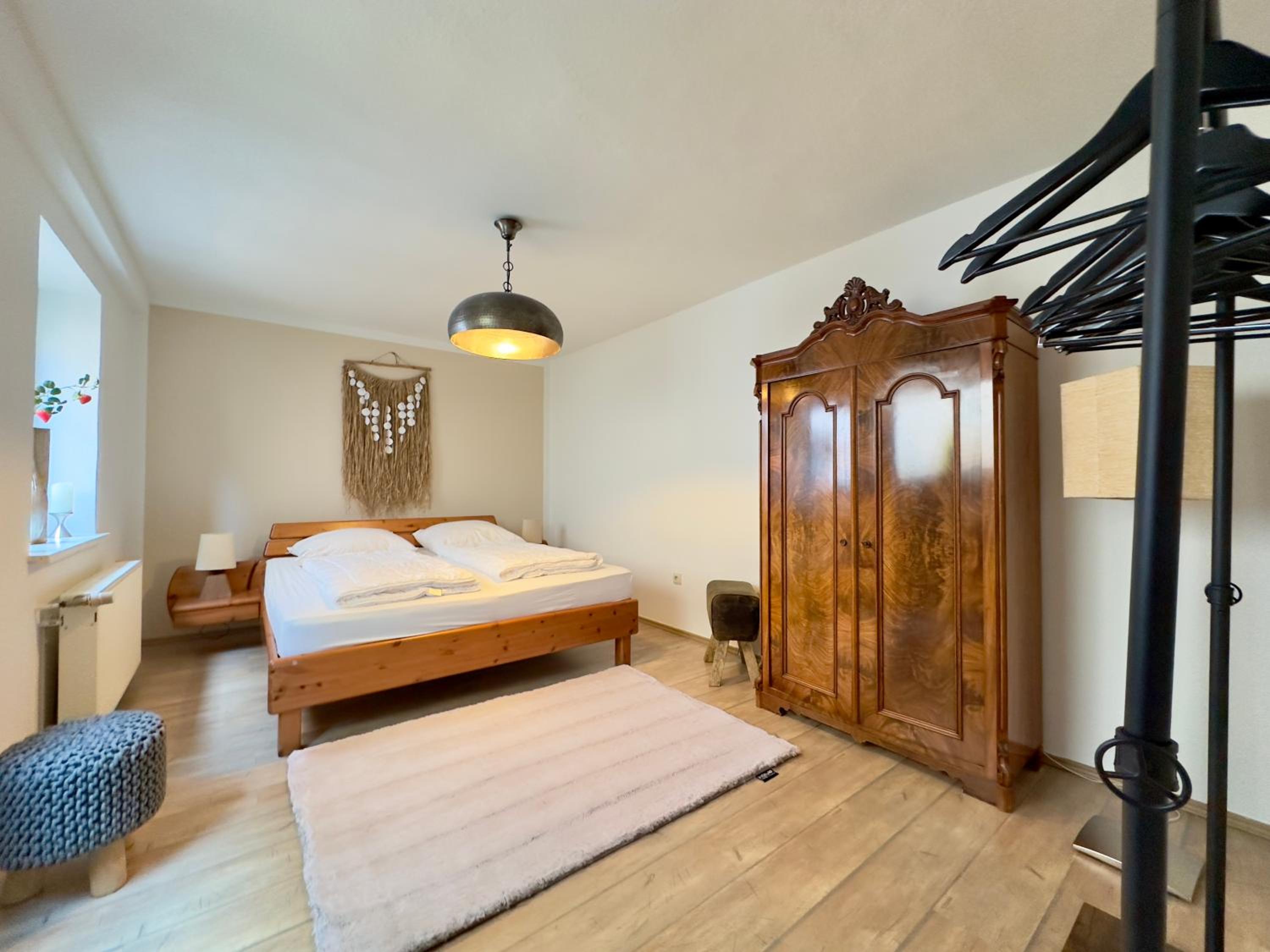 Bernstein en Warnemünde — hotel room