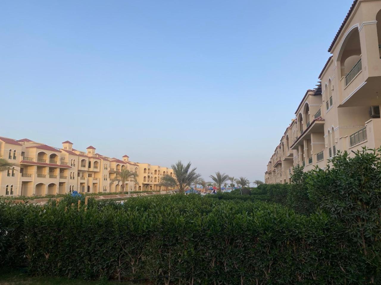 Laserina Palm Beach for families only with ground floor with big garden there is entrance extra fees 150LE per adults per day view 5