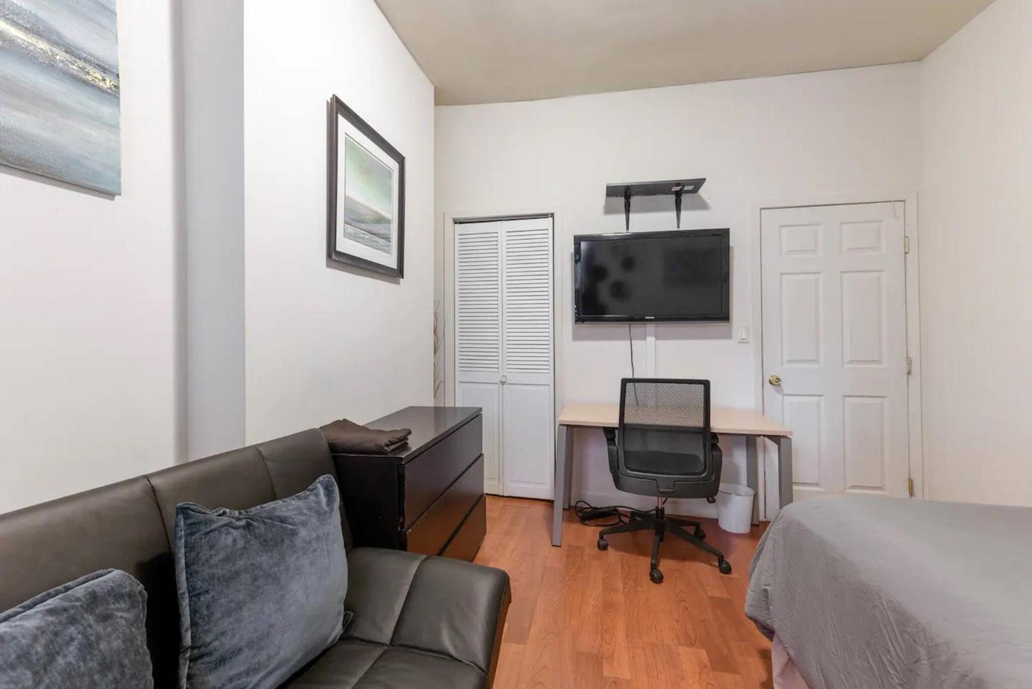 Heart Of Manhattan Sweet 4br