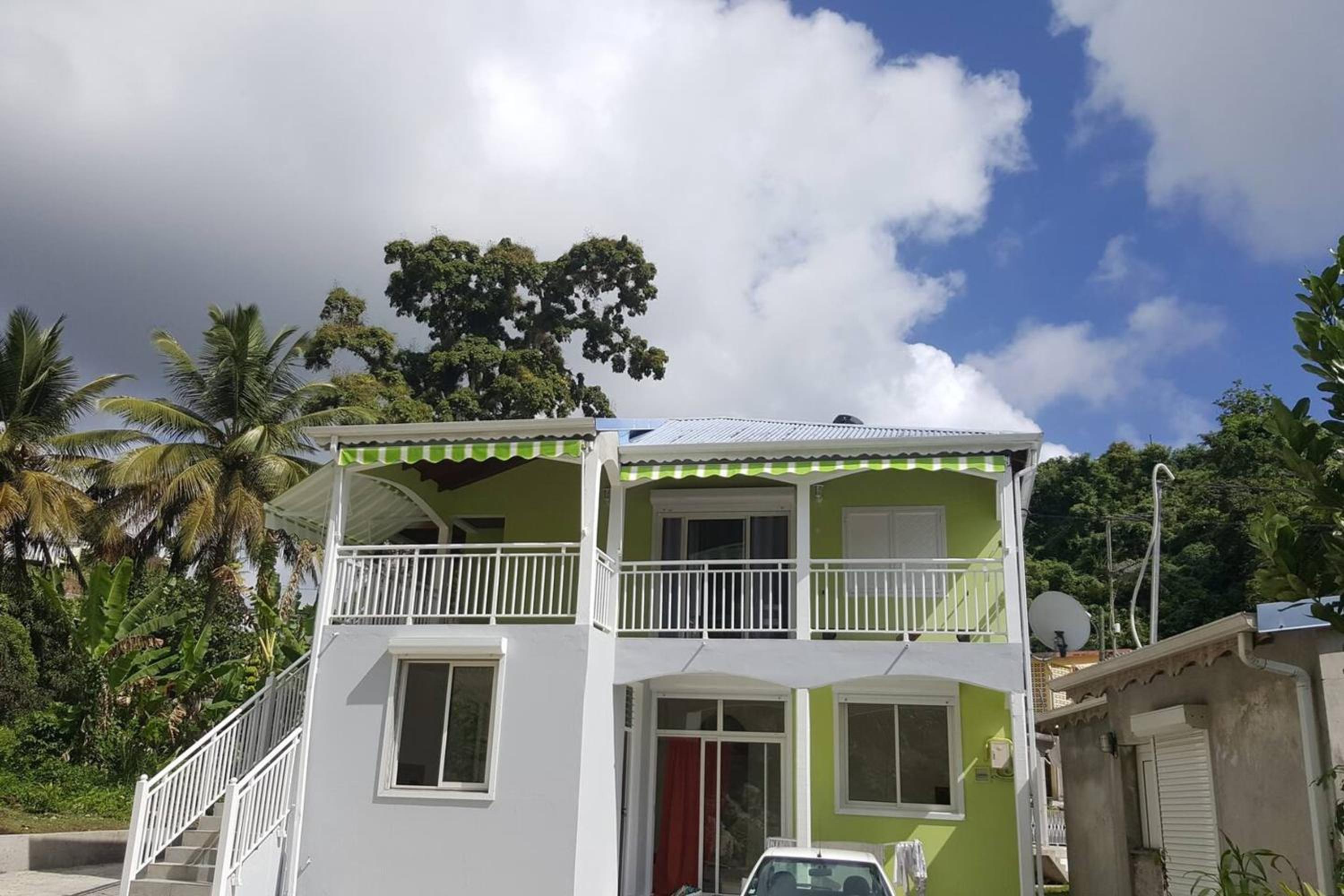 Appartement spacieux au Gosier avec terrasse & barbecue