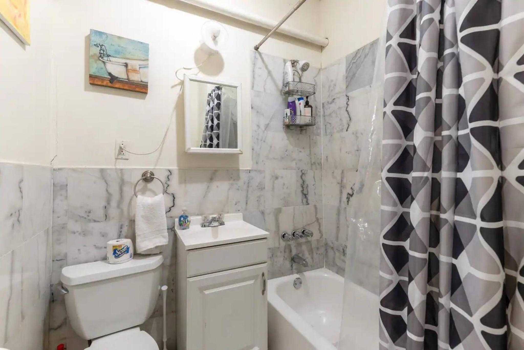 Heart Of Manhattan Sweet 4br