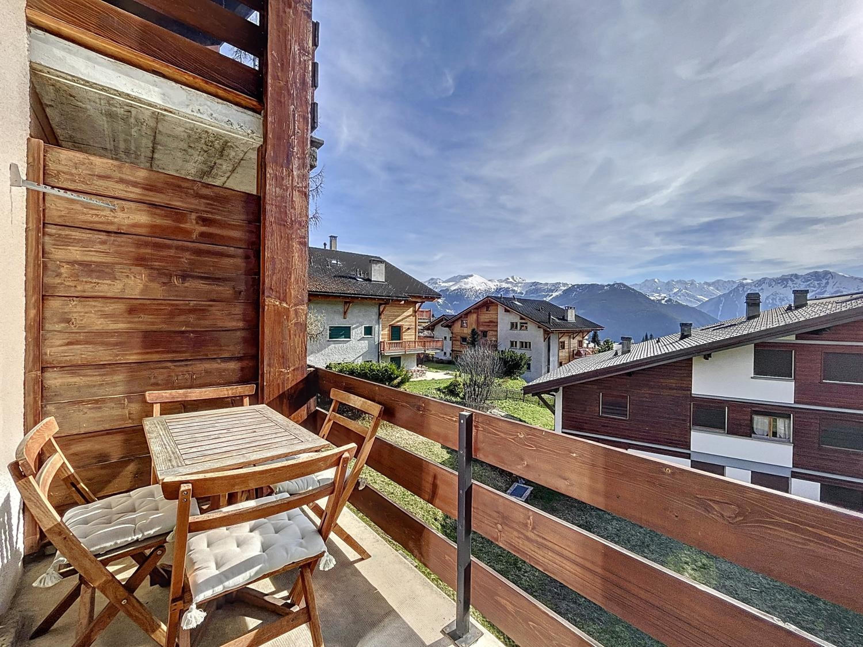 Hotel Lichen 8 - Image 1