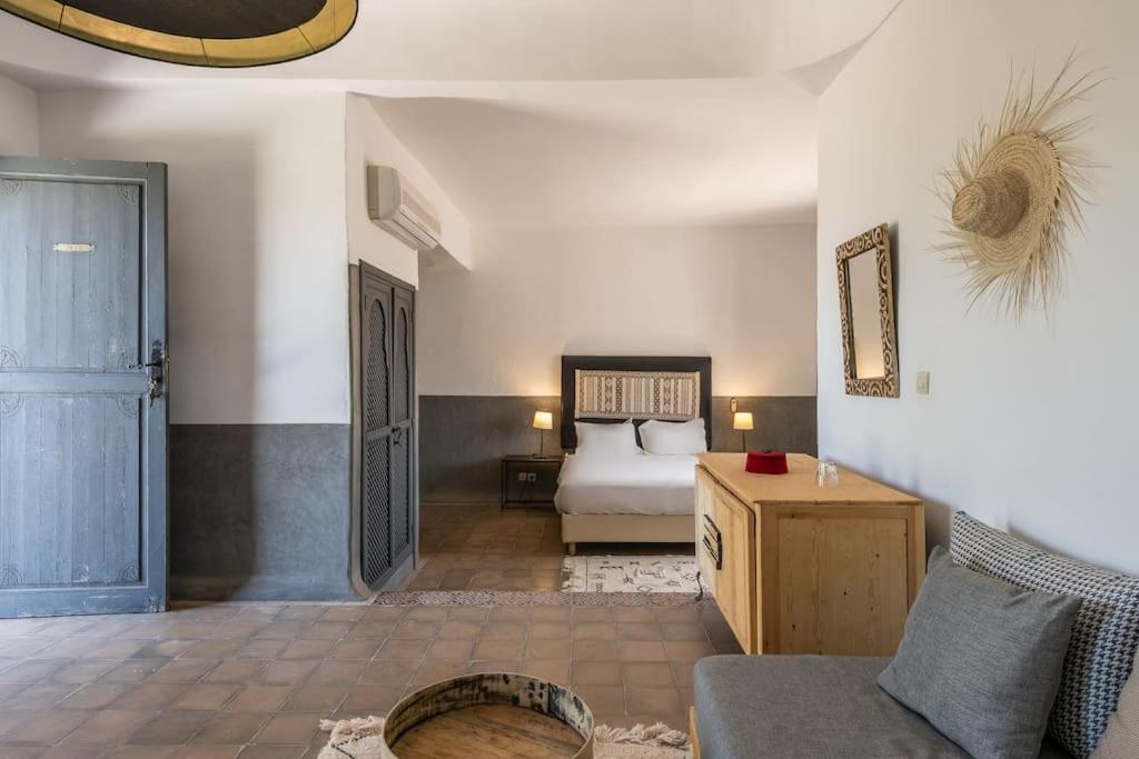 Private Villa with Pool & Spa Corporate 38 Guests view 4