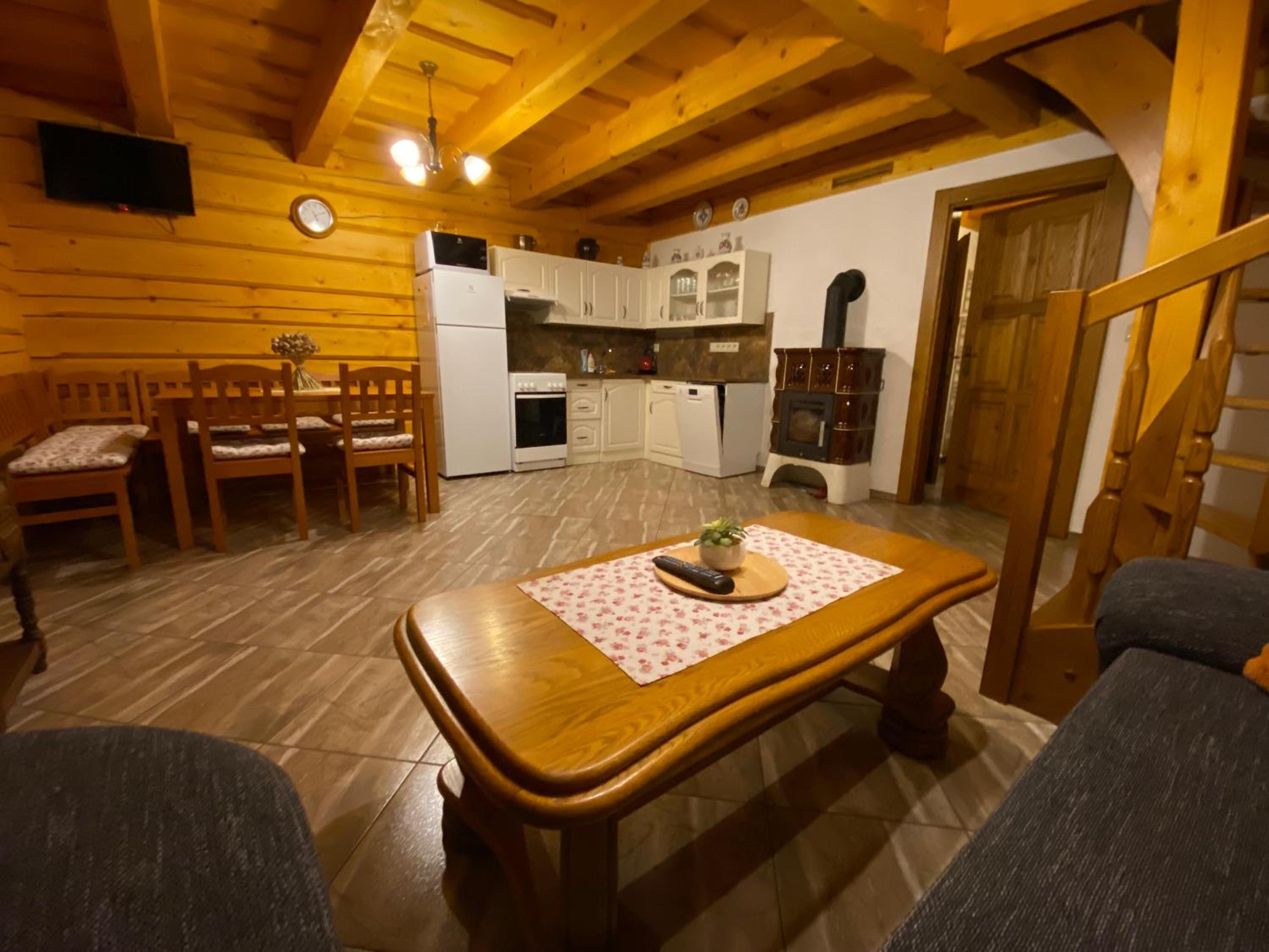 Roubenky u zvonice
