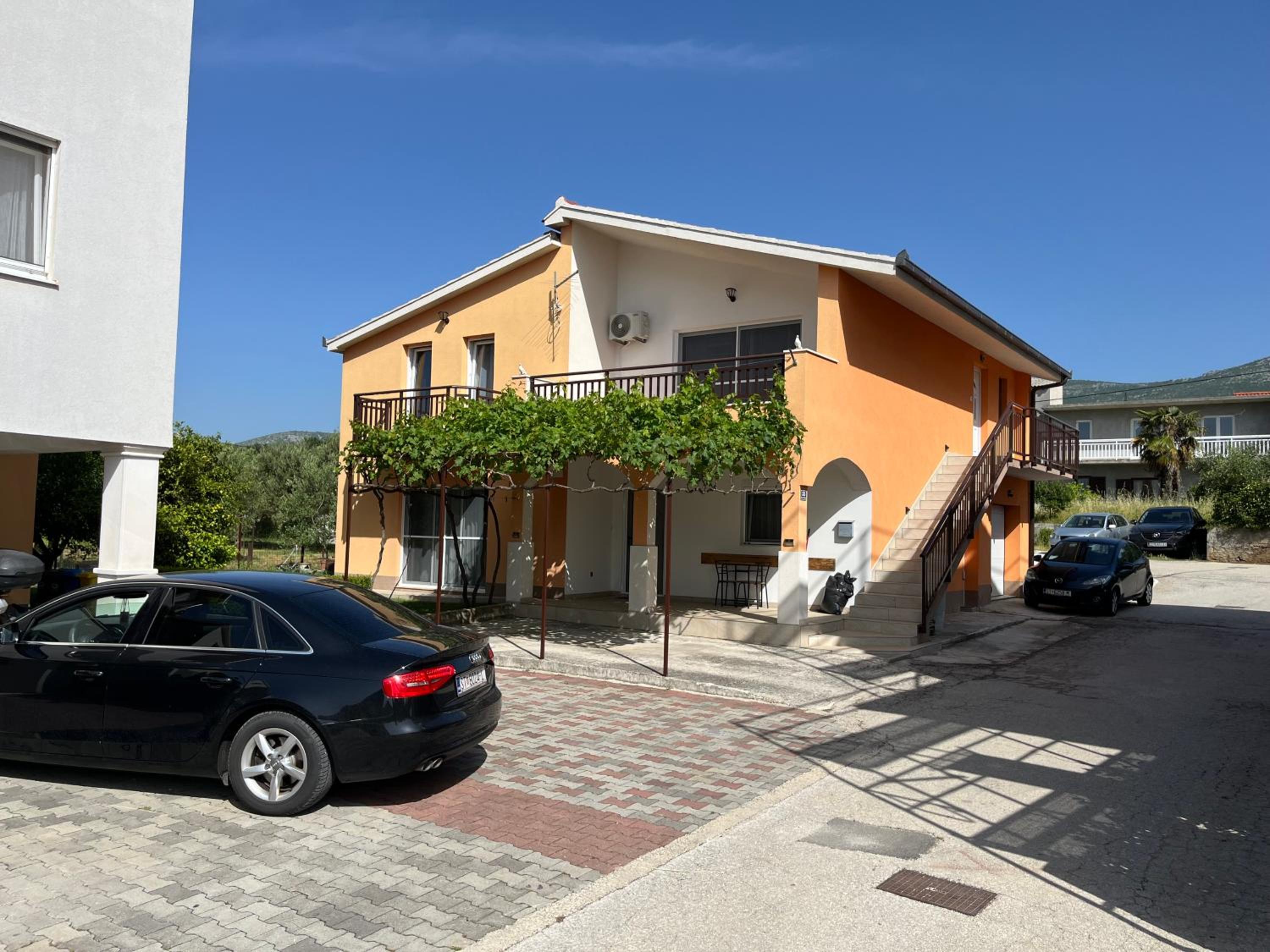 Family house Antonio