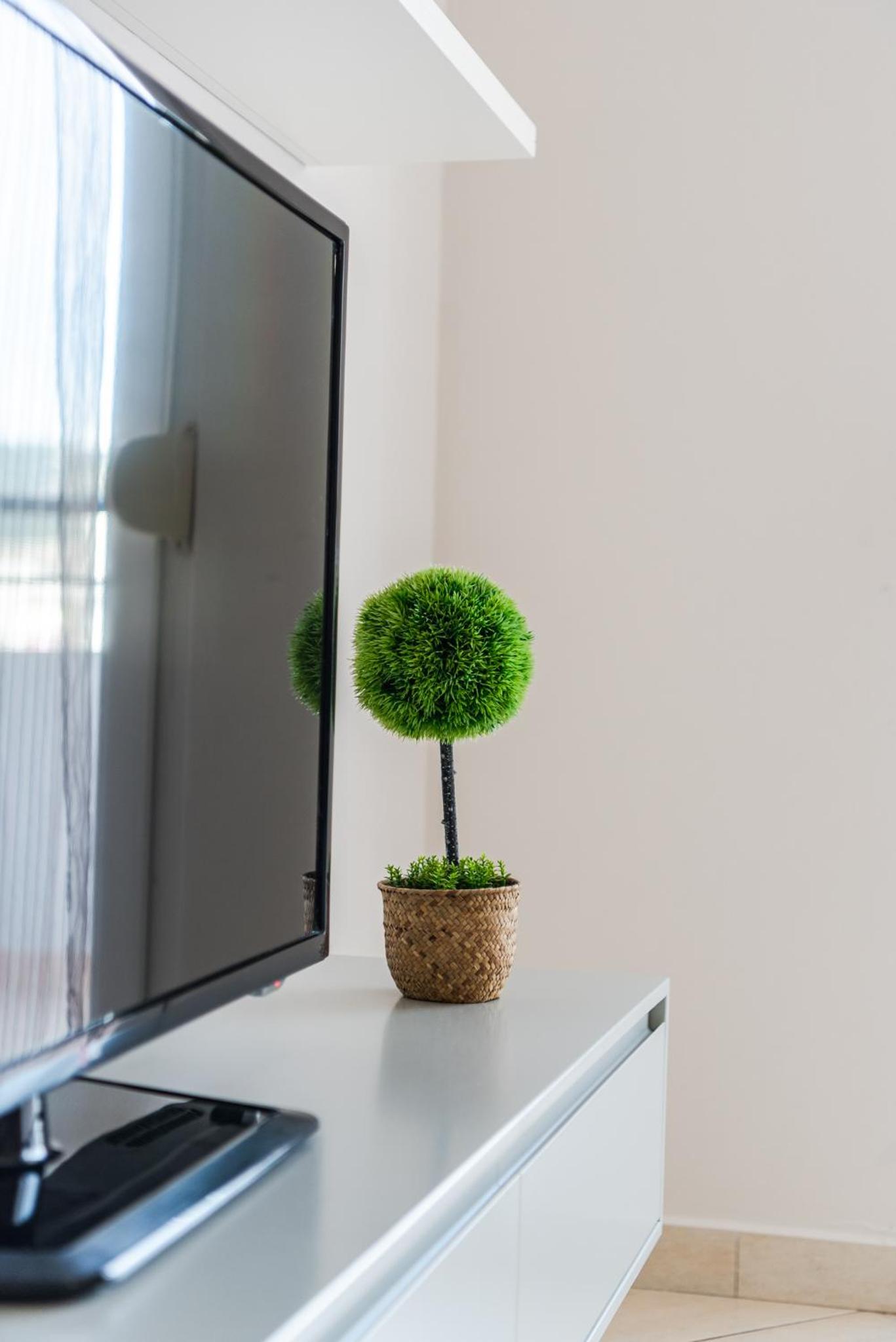 Conad Apartment by Kondo Stays