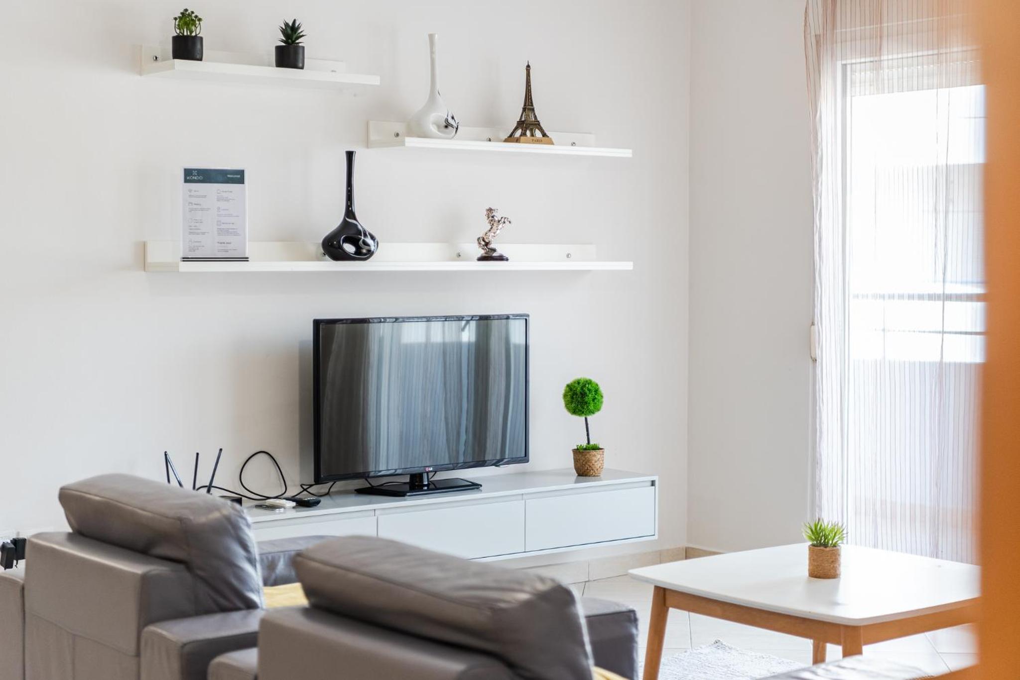 Conad Apartment by Kondo Stays