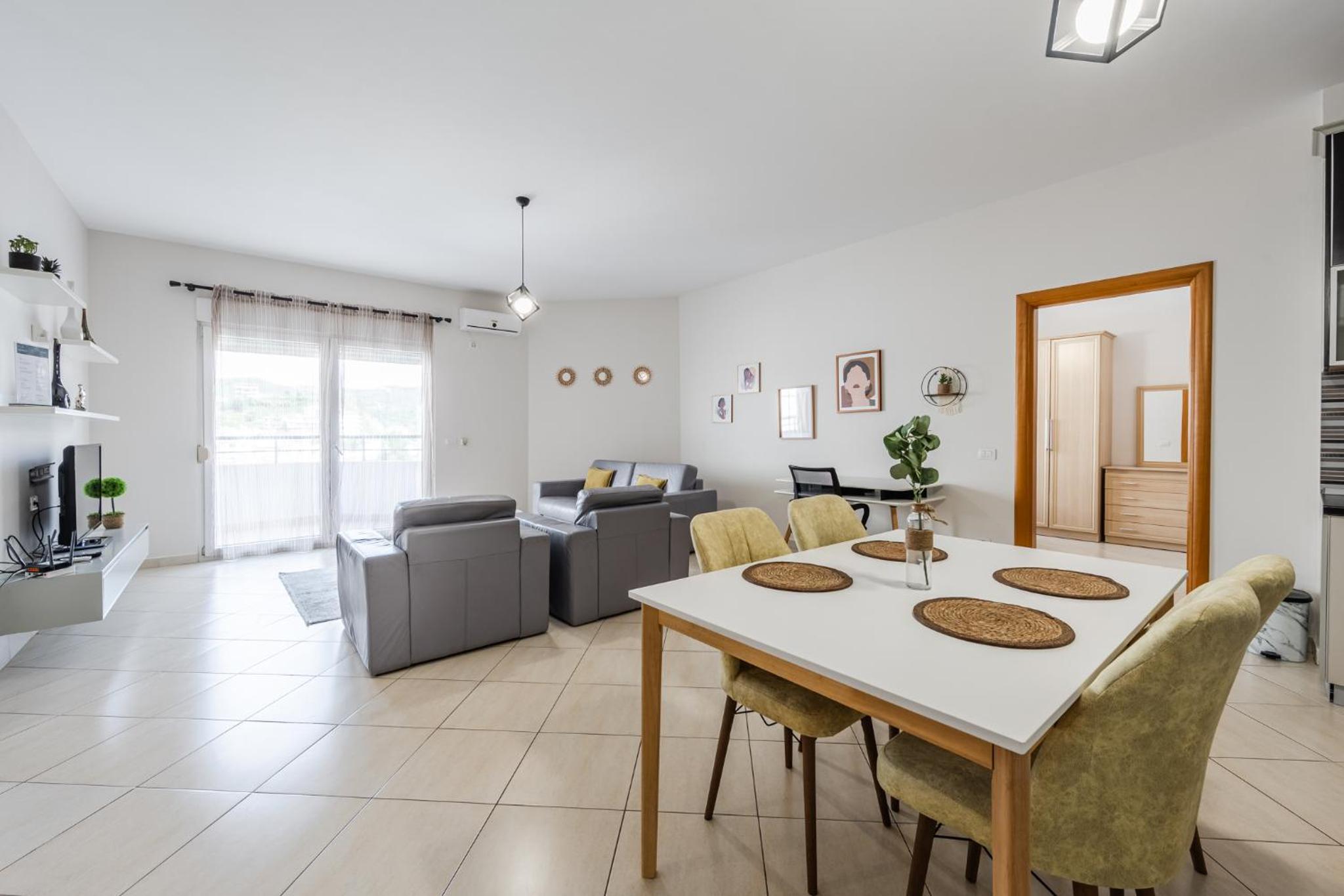 Conad Apartment by Kondo Stays