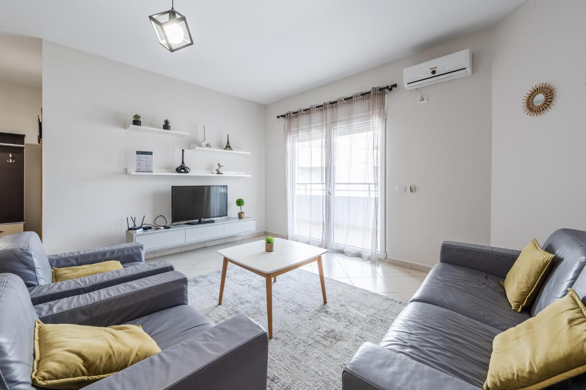 Conad Apartment by Kondo Stays