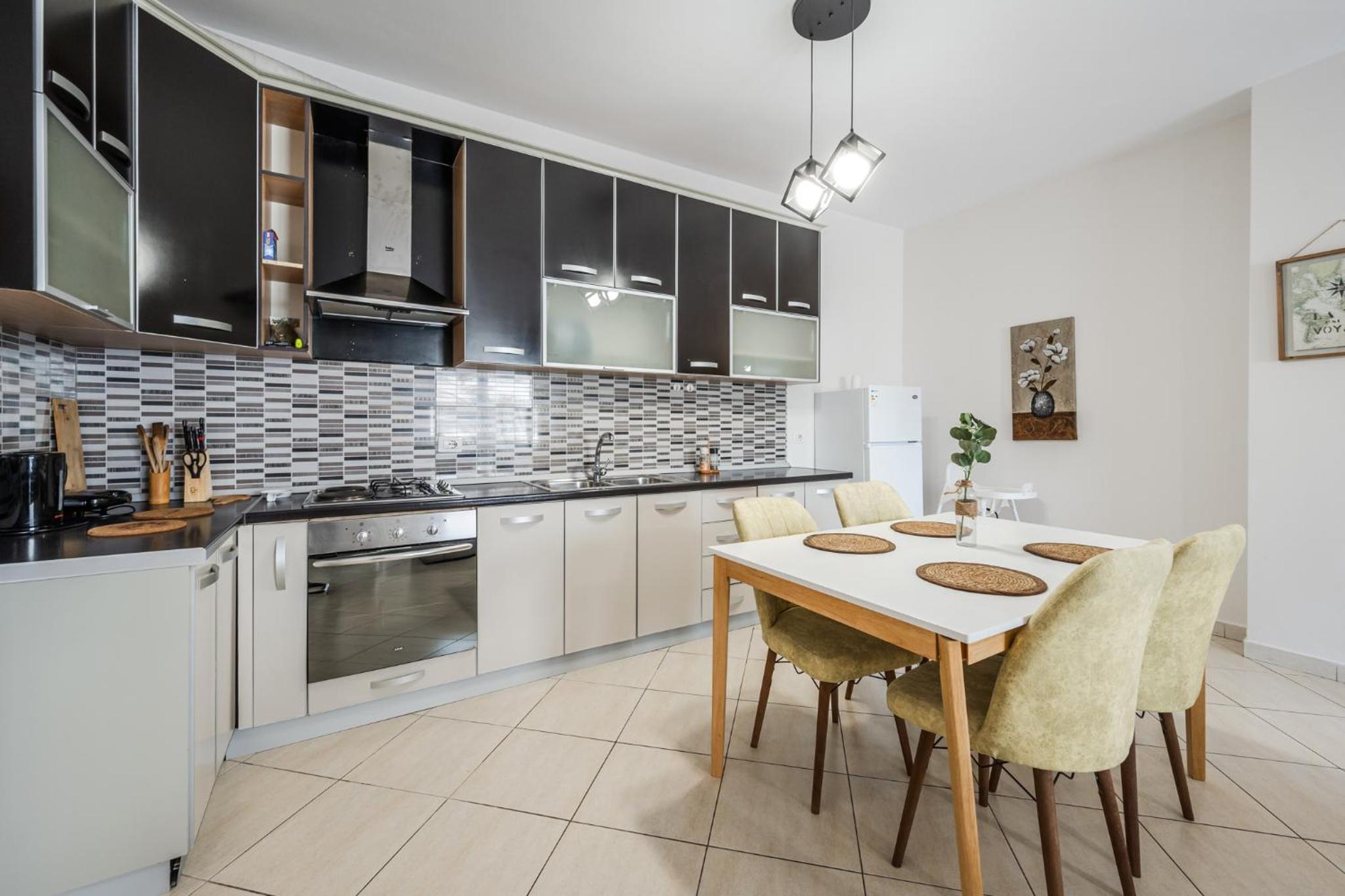 Conad Apartment by Kondo Stays