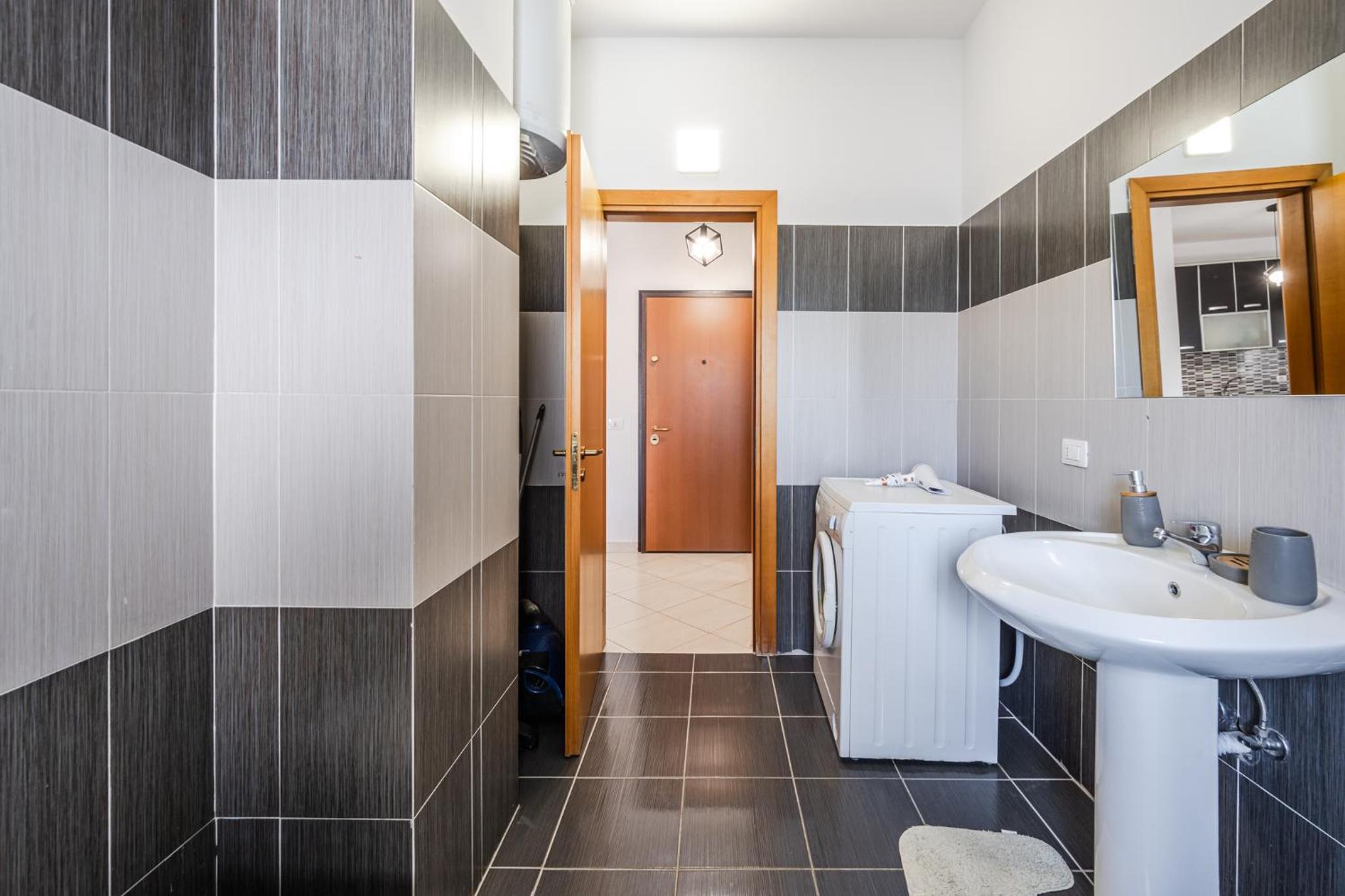 Conad Apartment by Kondo Stays
