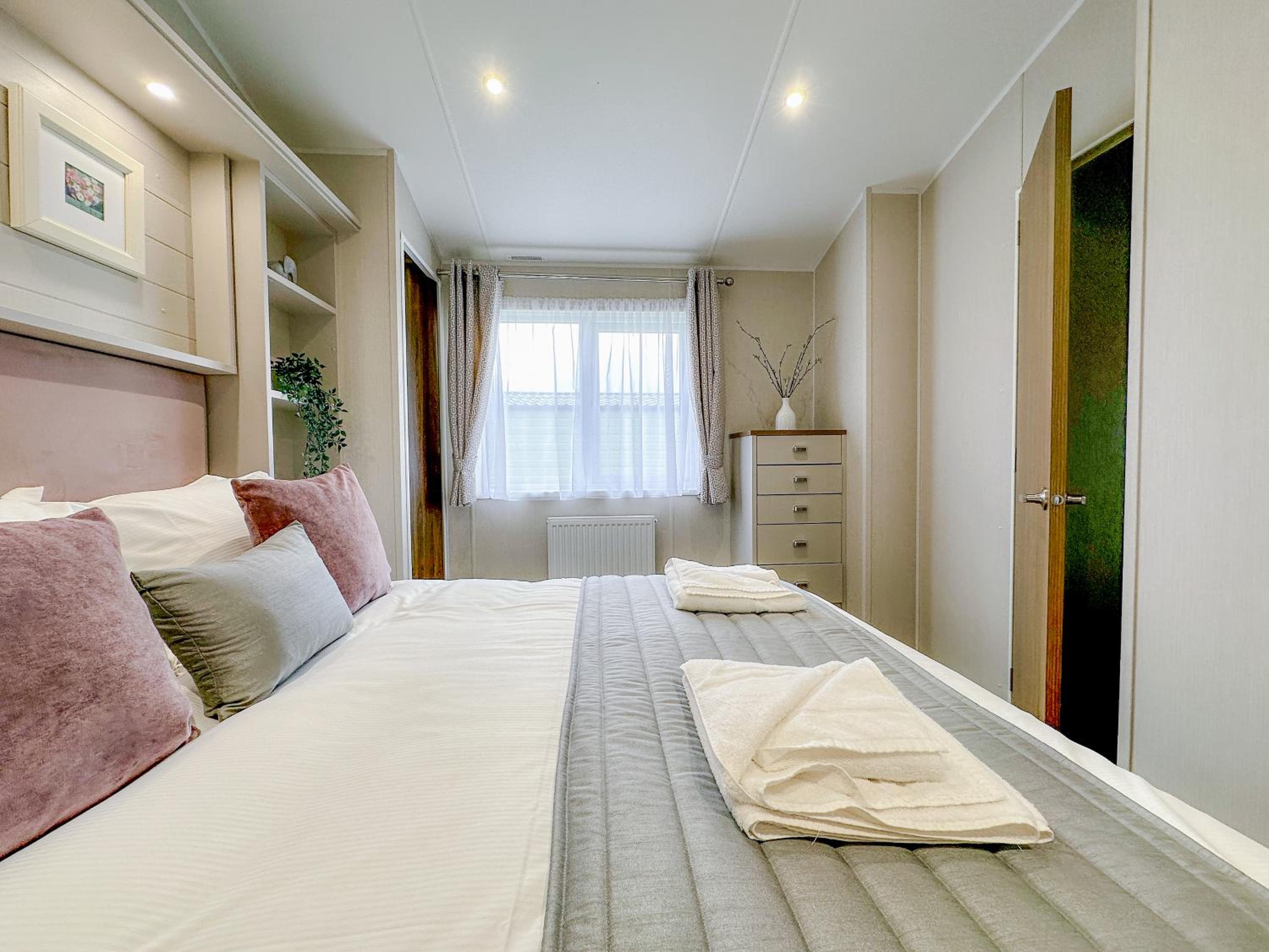 Sheraton Holiday Caravan