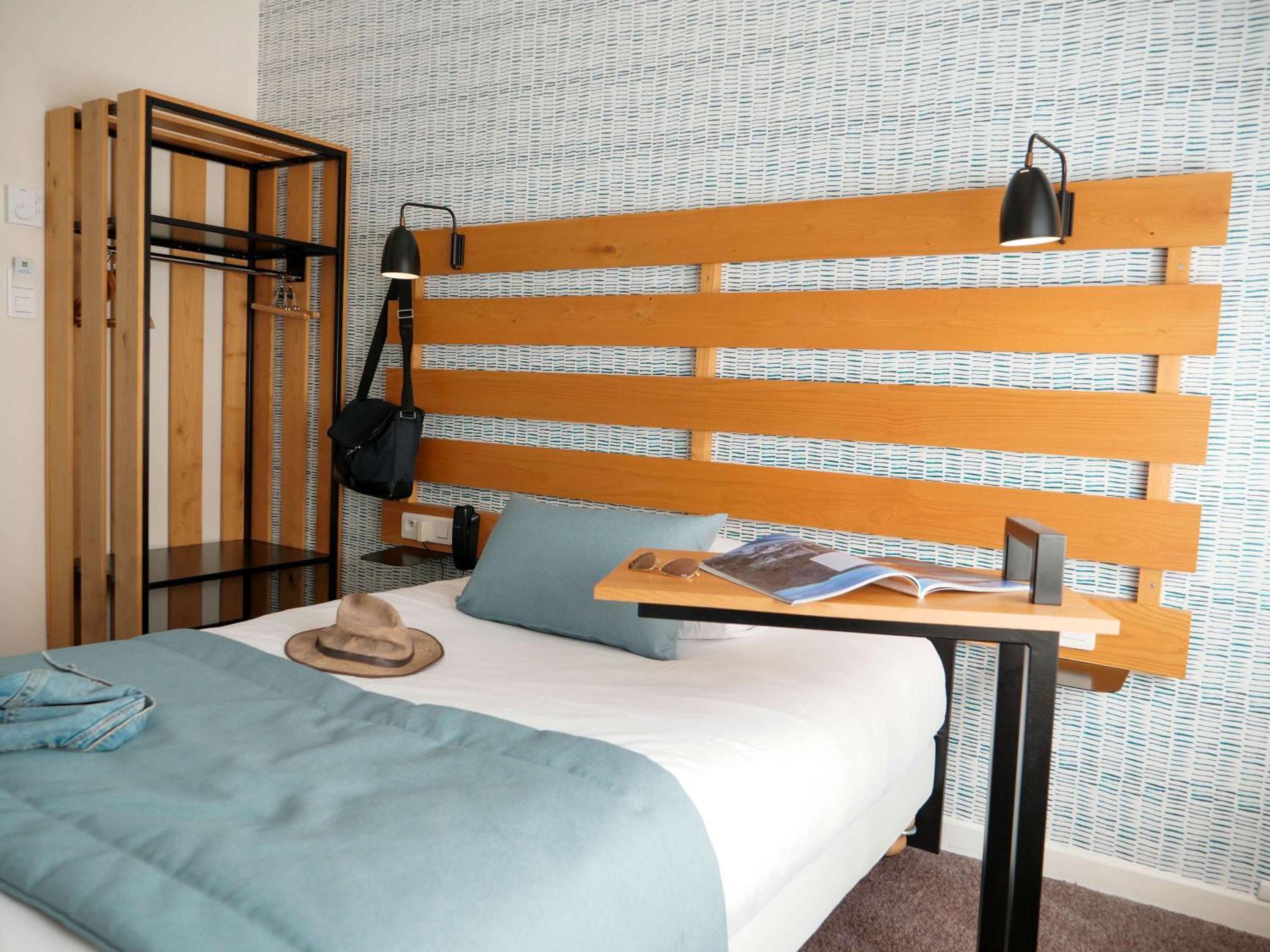 Calais Vacations - ibis Styles Calais Centre - Property Image 9