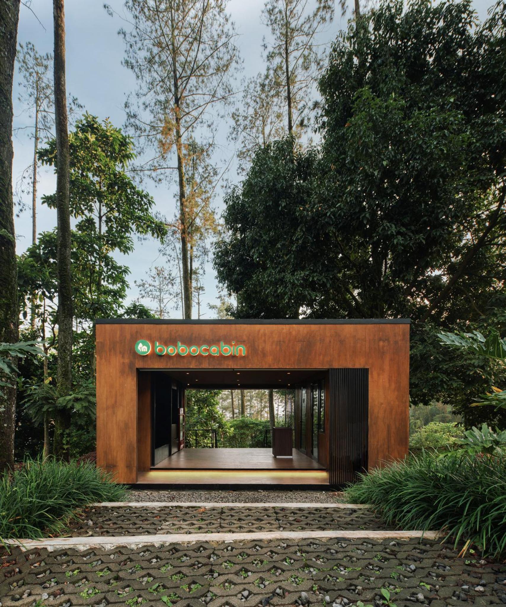 Bobocabin Pacet, Mojokerto view 5