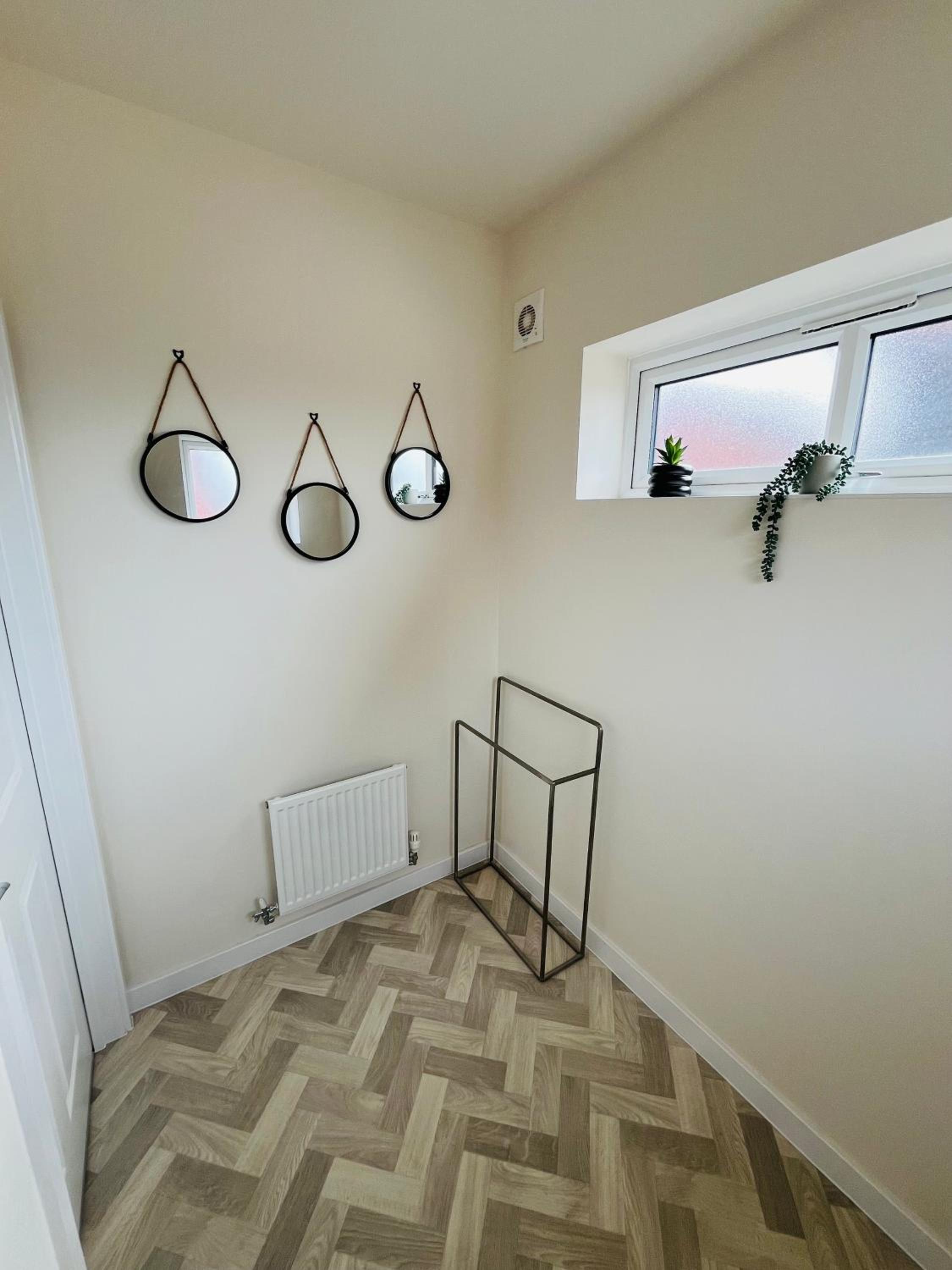 Leicester Vacations - Leicester City 4 Bed home - Property Image 34