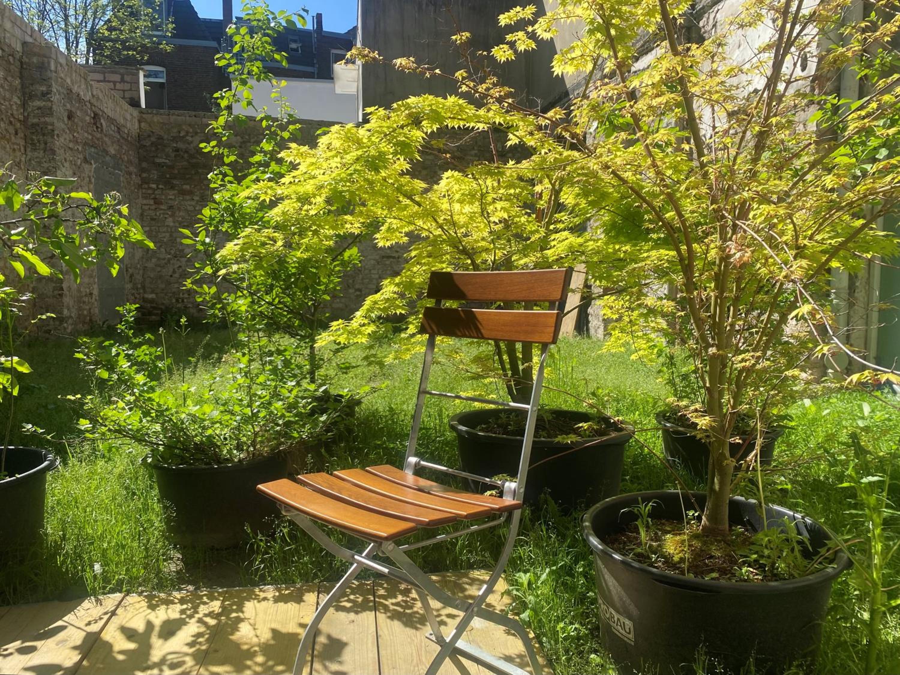 Zehuus Gartenstudio mit Terrasse