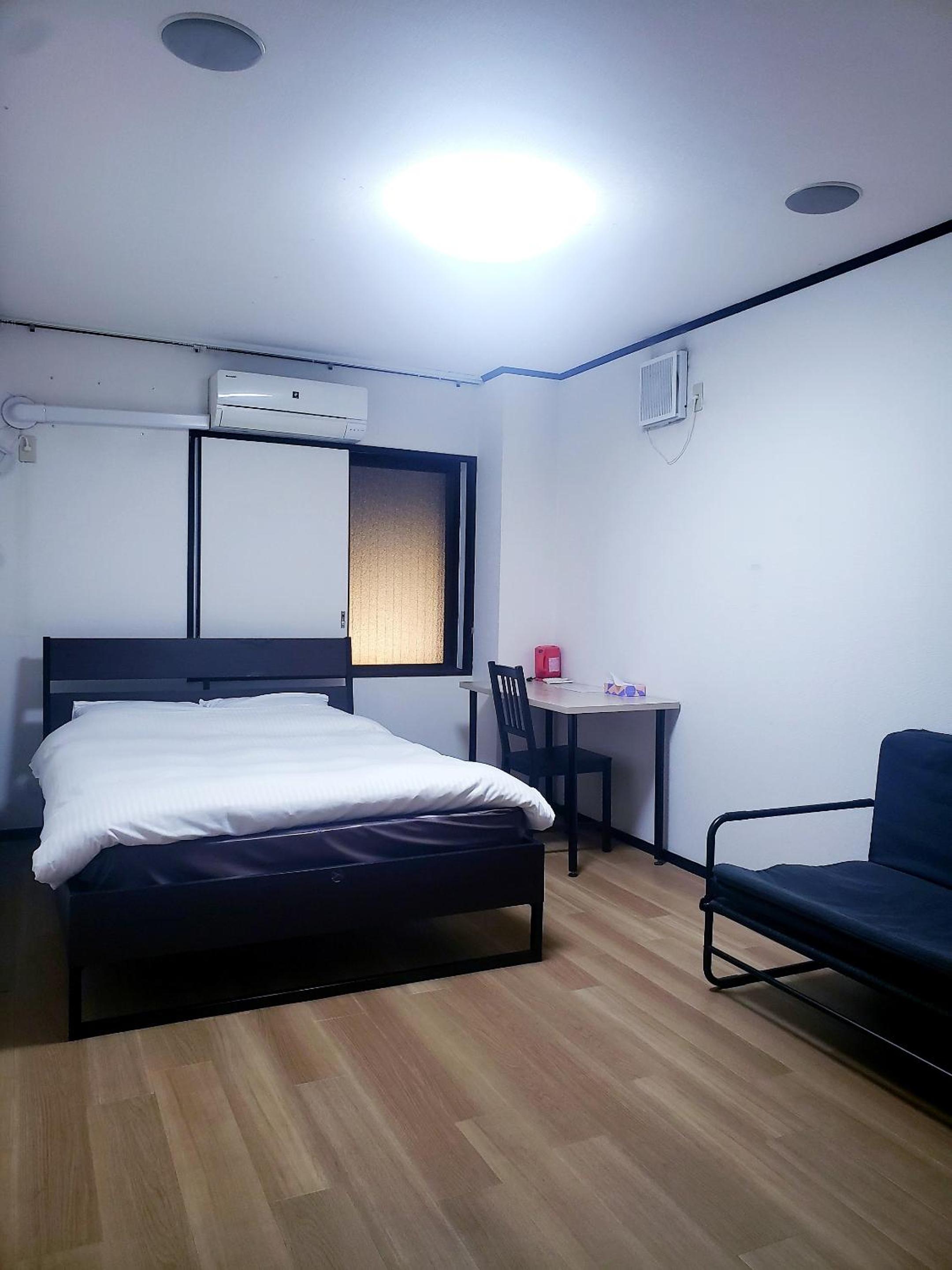 Tokyo Guest House Ouji Music Lounge