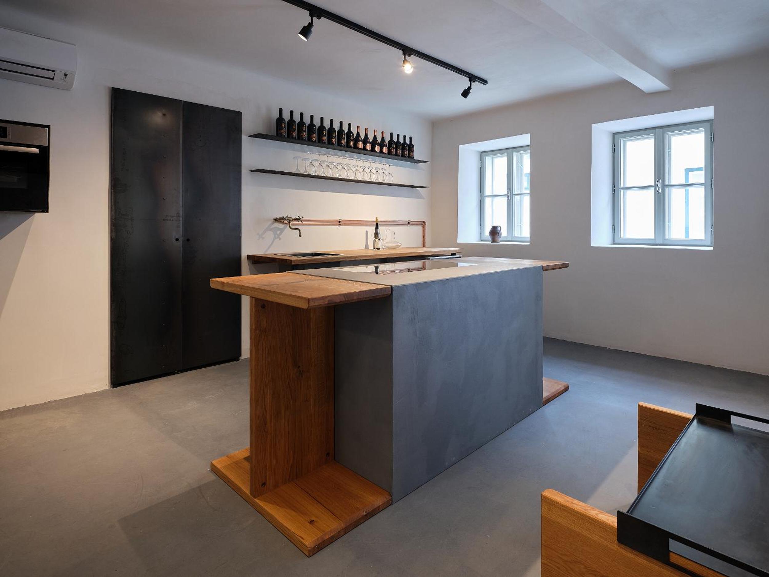 Haus Fünf mit 2 Apartments und Studio-Loft mit Terrasse