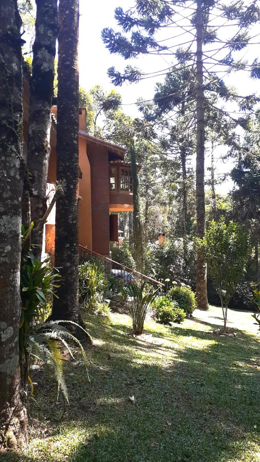 CASA EM MONTE VERDE CHARME E CONFORTO